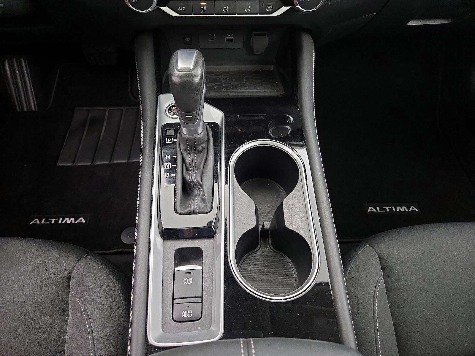 2023 Nissan Altima SV - Photo 19