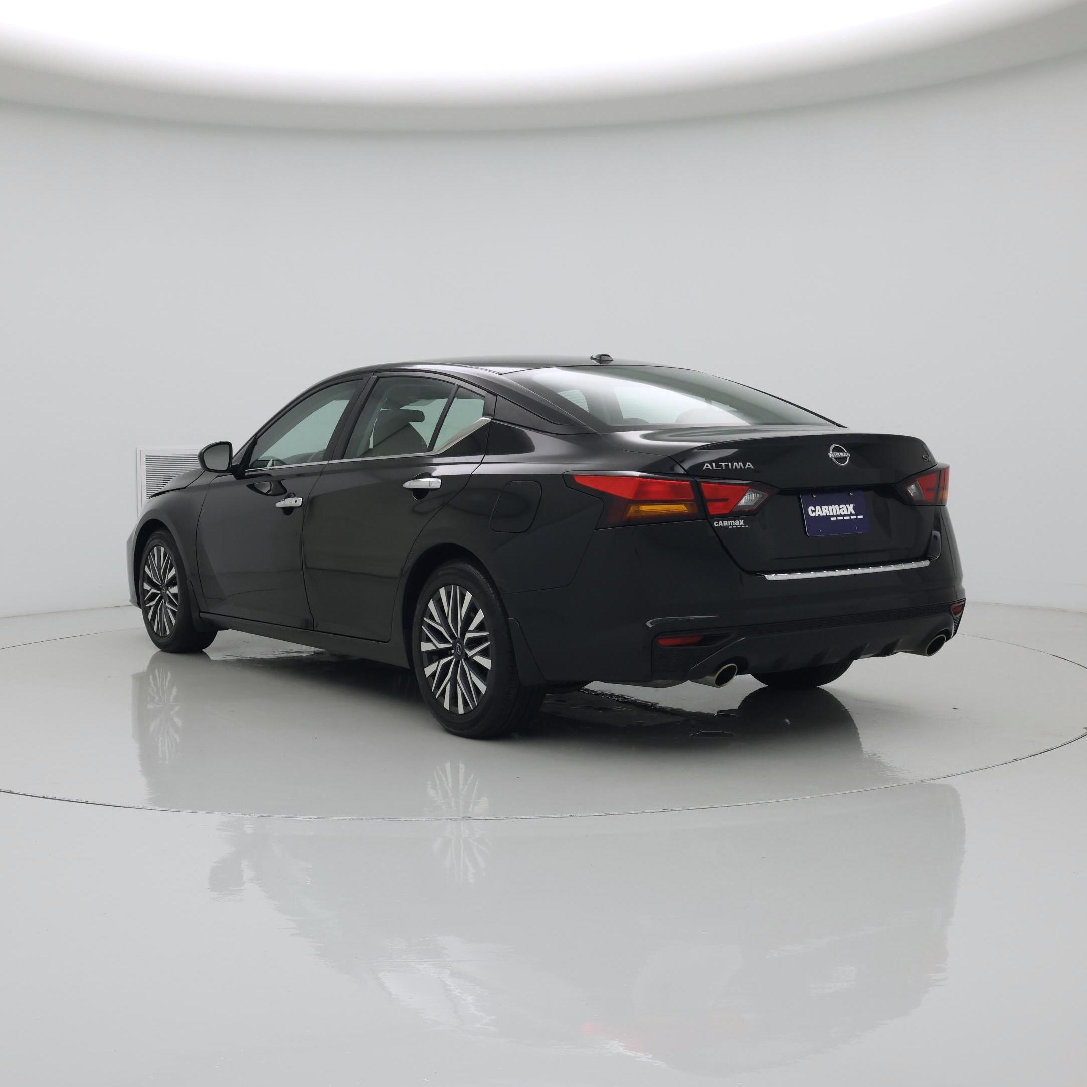 Thumbnail: 2023 Nissan Altima - 2