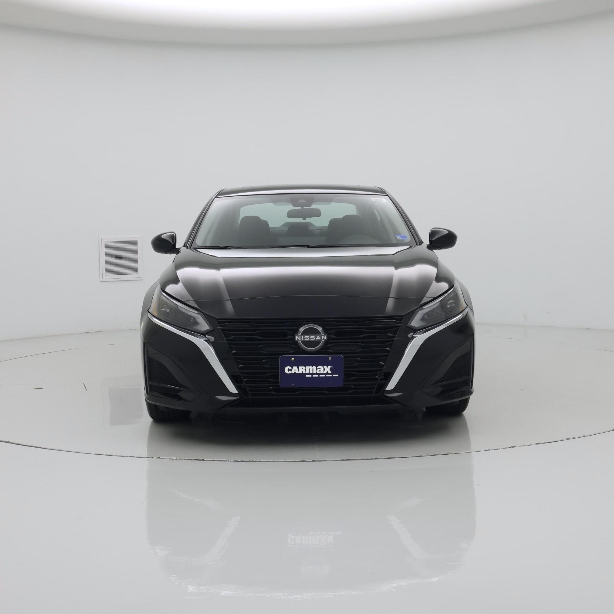 Thumbnail: 2023 Nissan Altima - 5