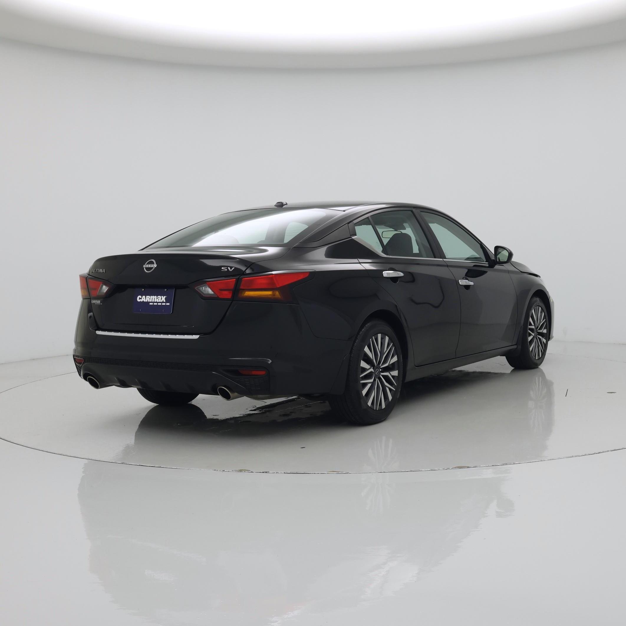 Thumbnail: 2023 Nissan Altima - 8