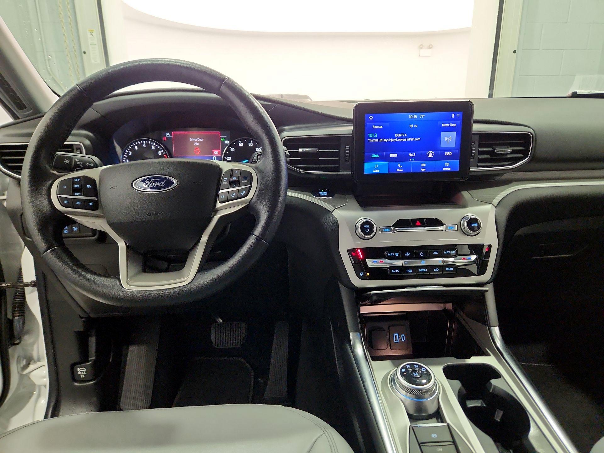 Thumbnail: 2021 Ford Explorer - 9
