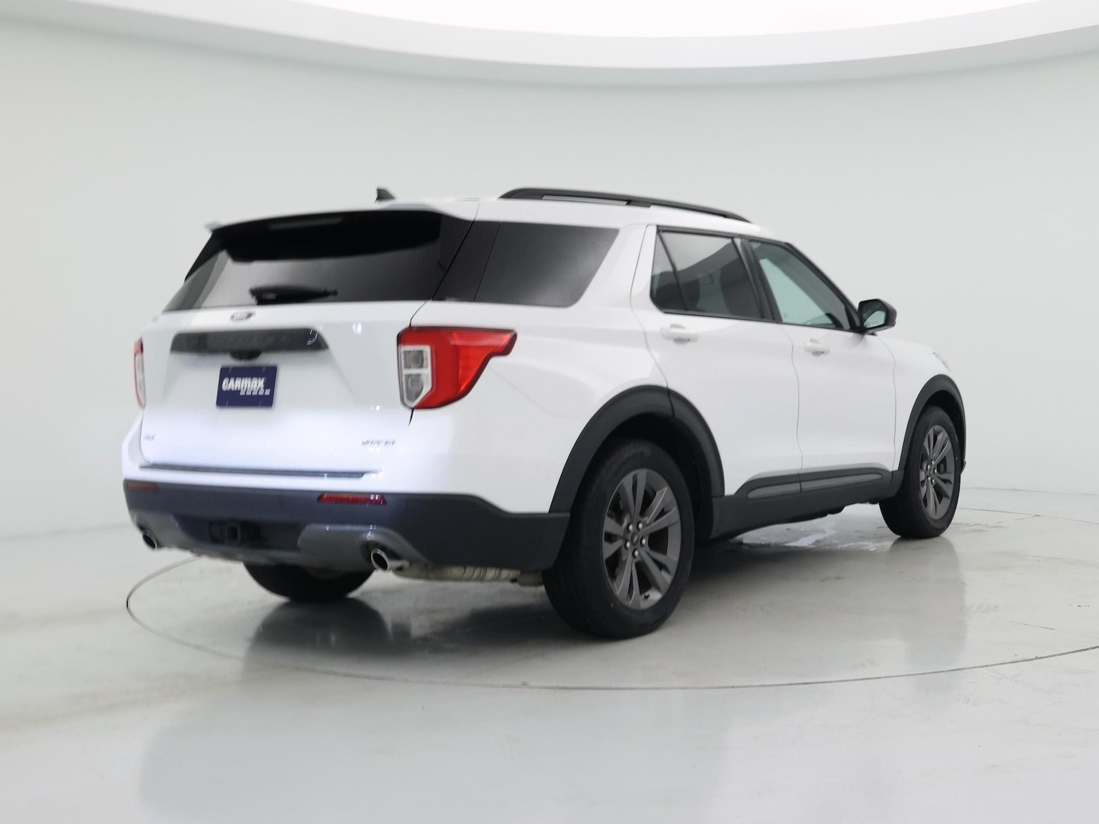 2021 Ford Explorer XLT - Photo 9