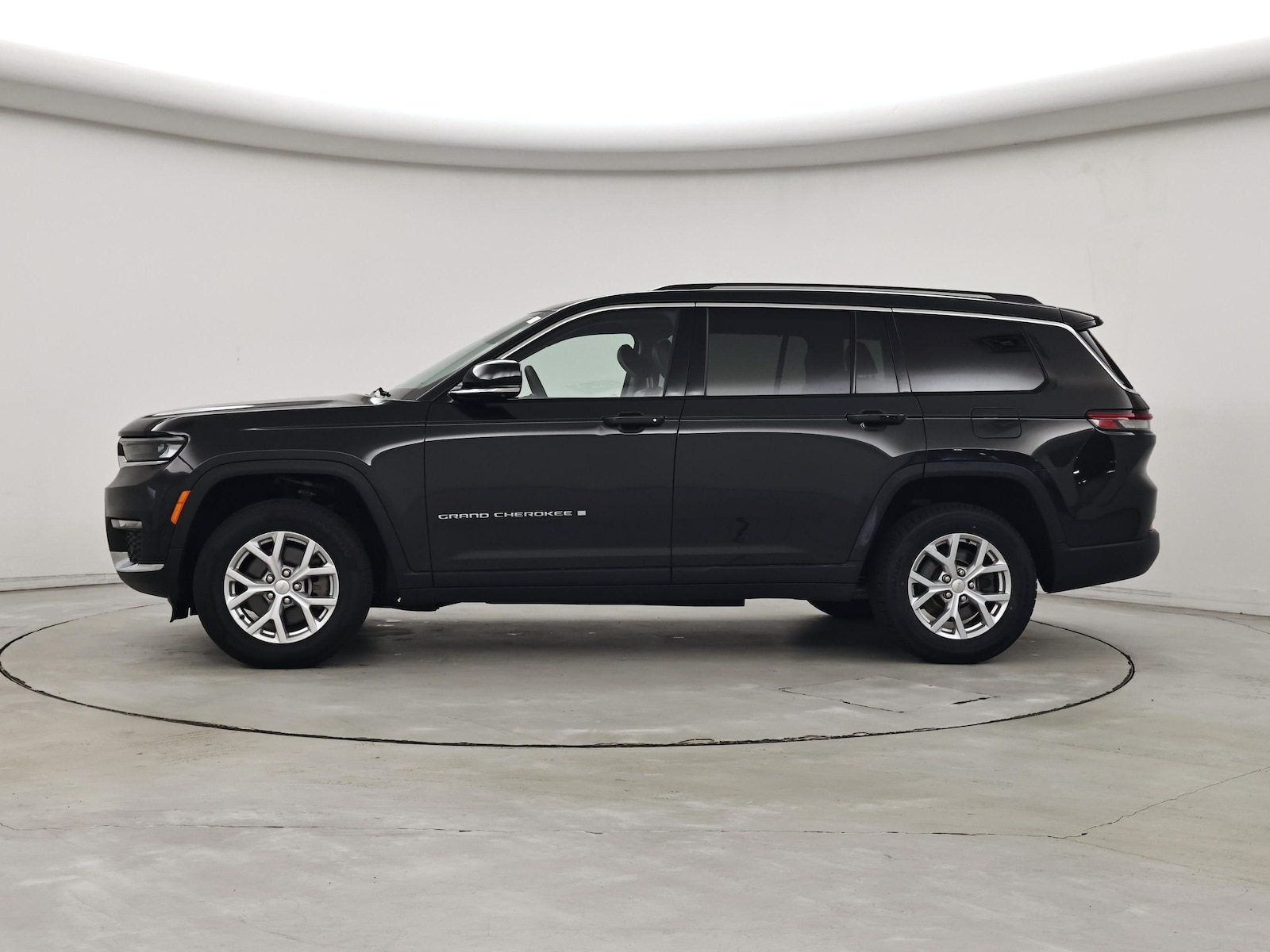 2023 Jeep Grand Cherokee L Limited - Photo 4