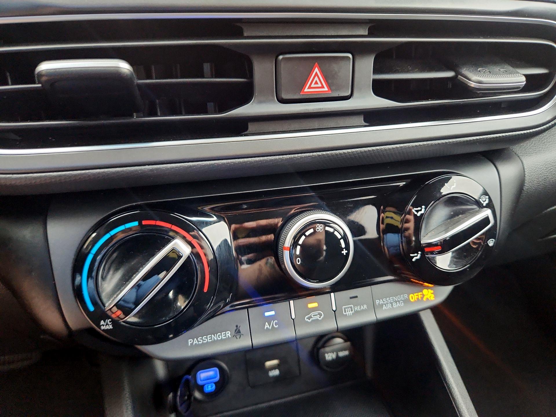 Thumbnail: 2022 Hyundai Kona - 16