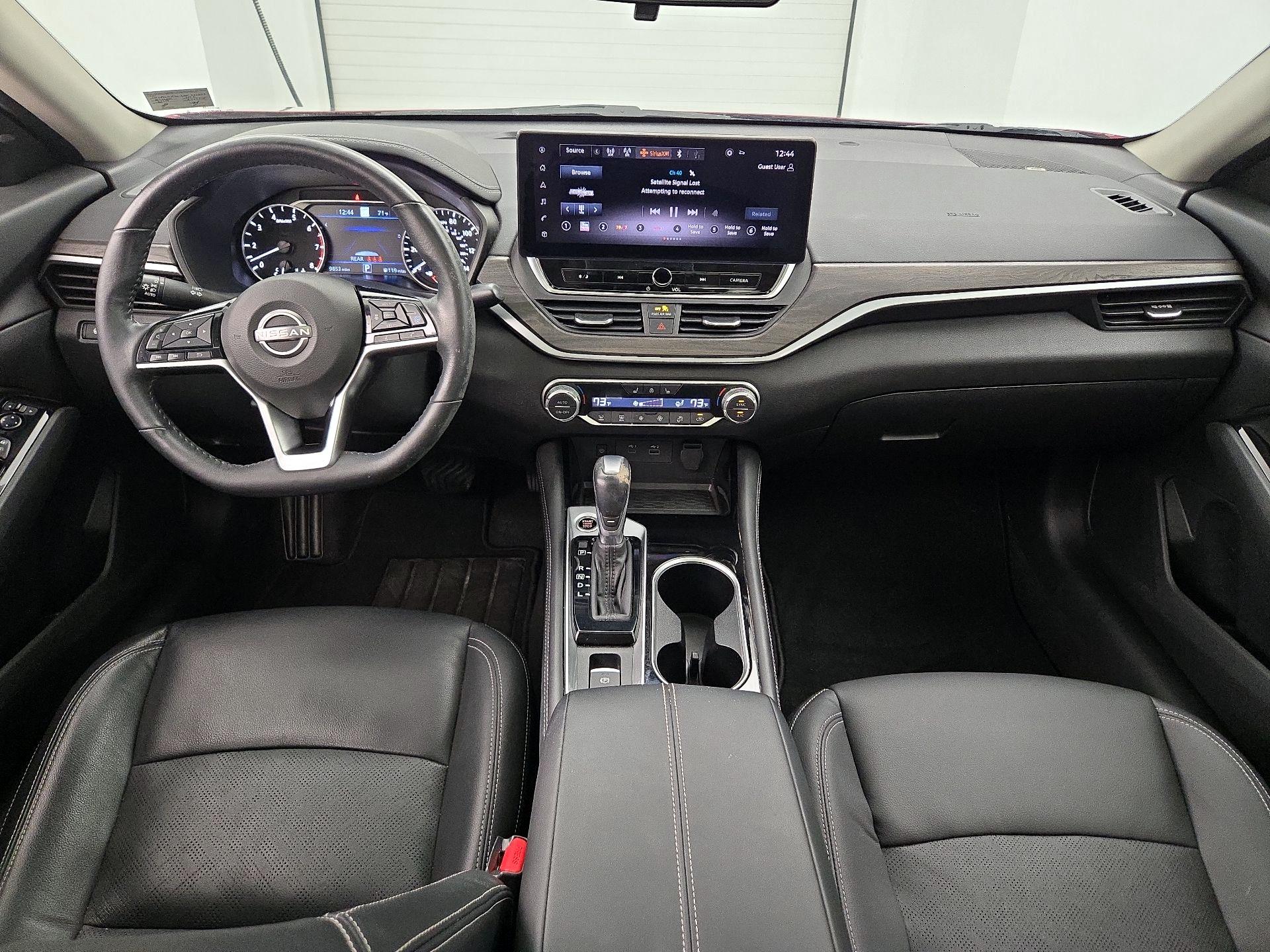 Thumbnail: 2023 Nissan Altima - 9