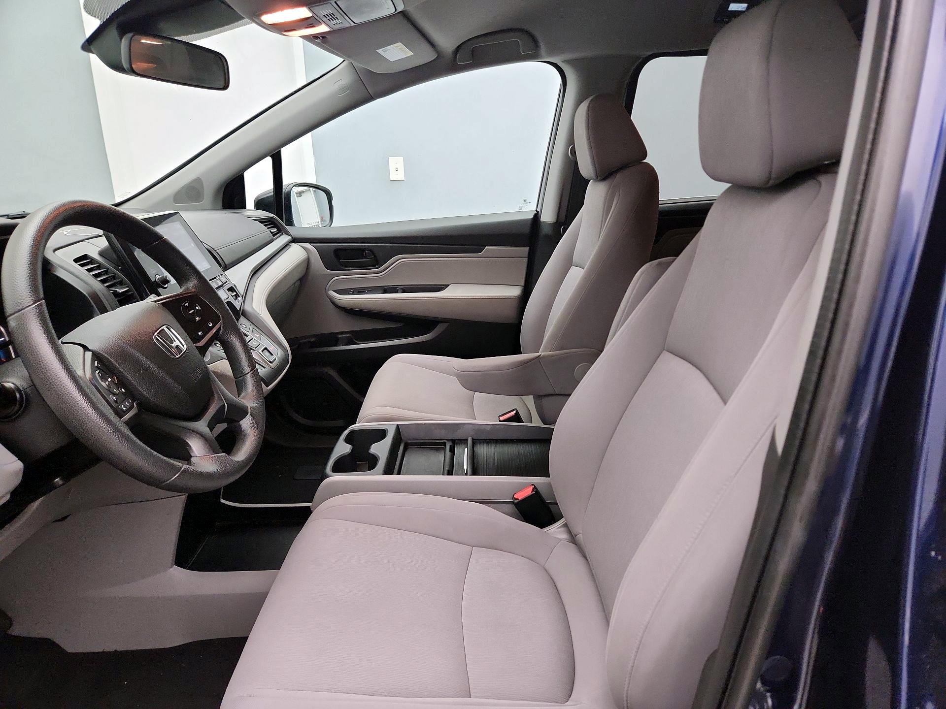 Thumbnail: 2023 Honda Odyssey - 11