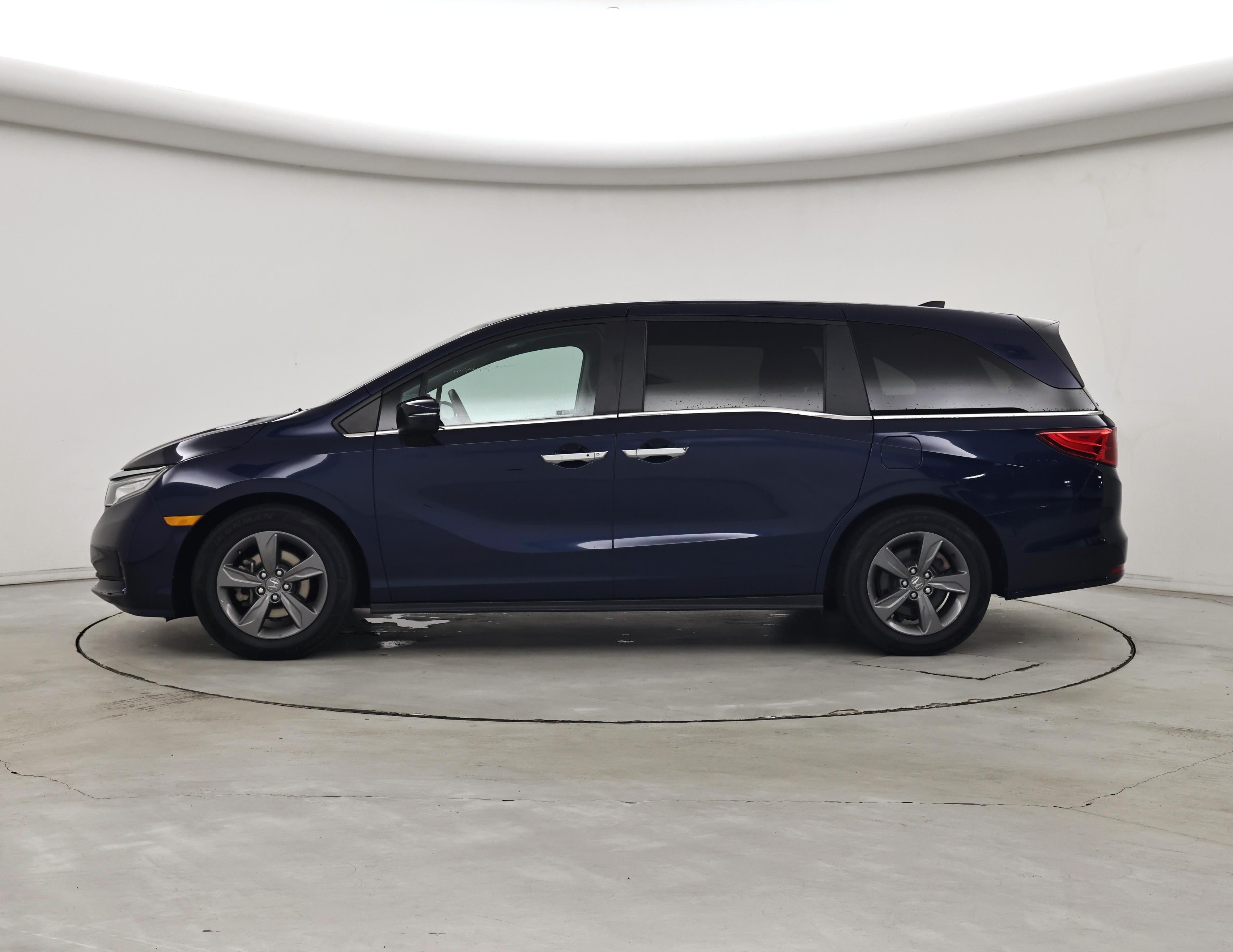 Thumbnail: 2023 Honda Odyssey - 3