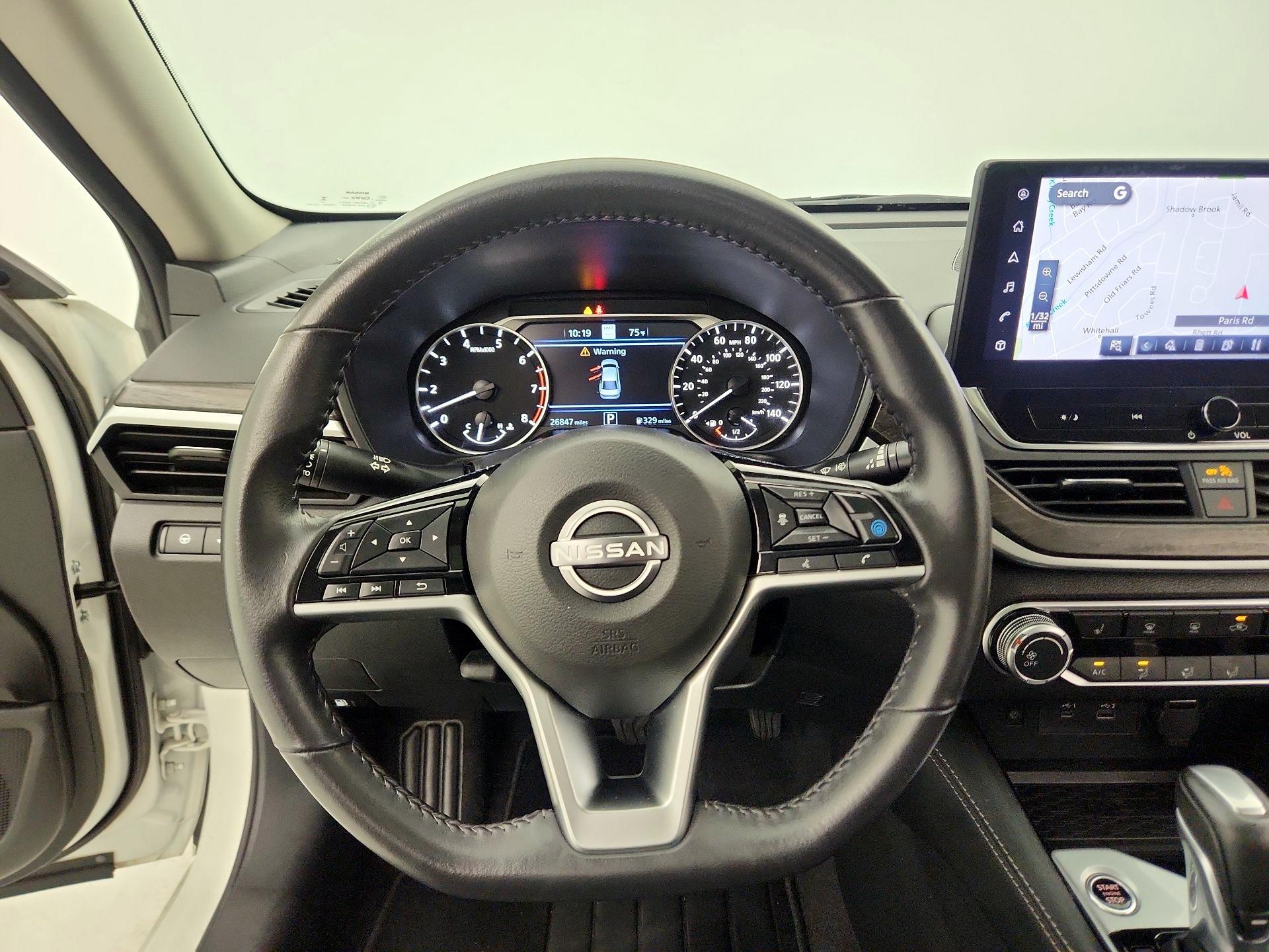 Thumbnail: 2023 Nissan Altima - 10