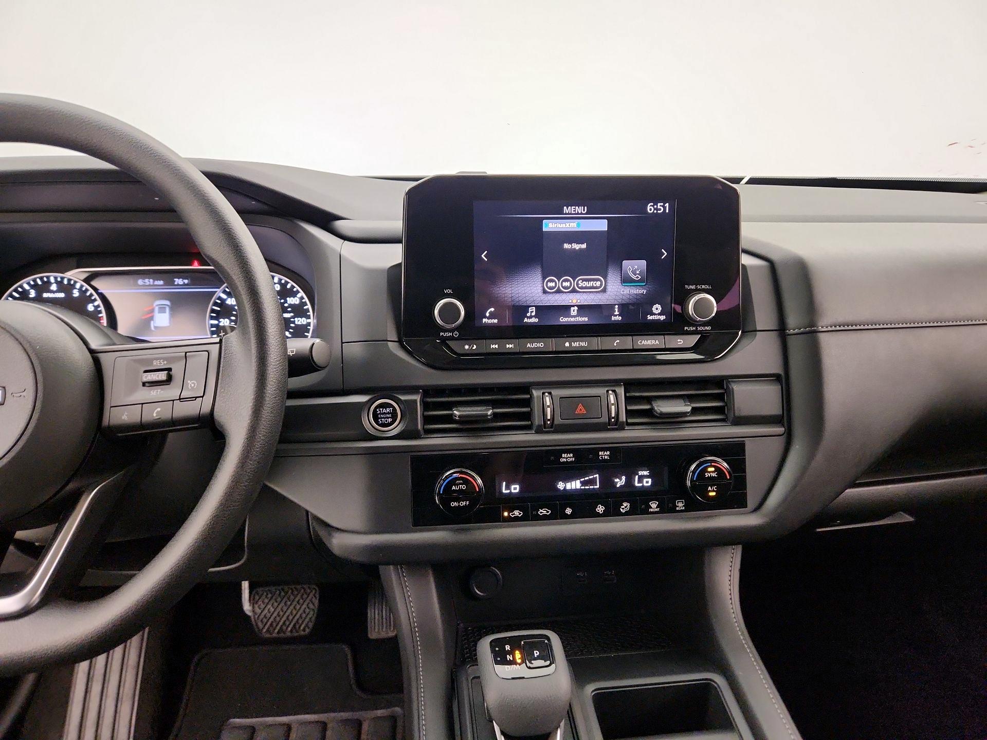 Thumbnail: 2024 Nissan Pathfinder - 9