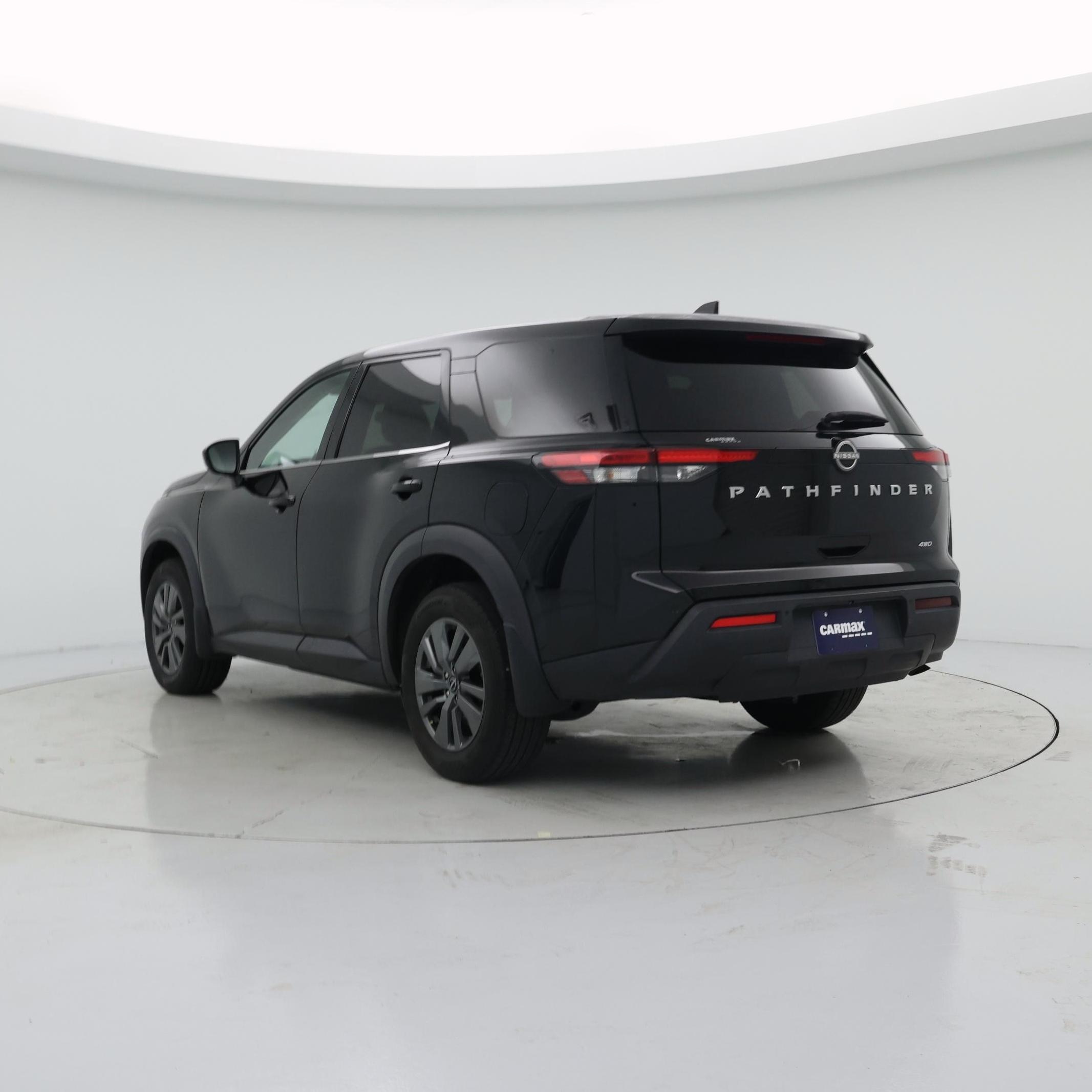 Thumbnail: 2024 Nissan Pathfinder - 2