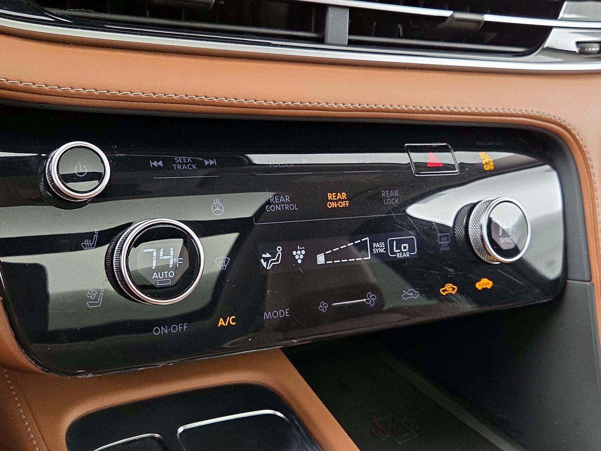 Thumbnail: 2023 INFINITI QX60 - 17