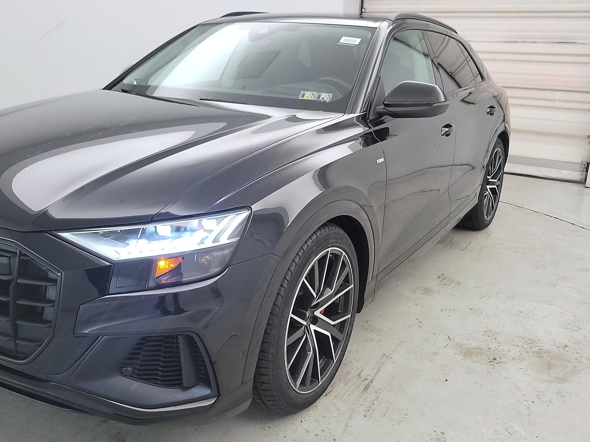 Thumbnail: 2022 Audi Q8 - 3