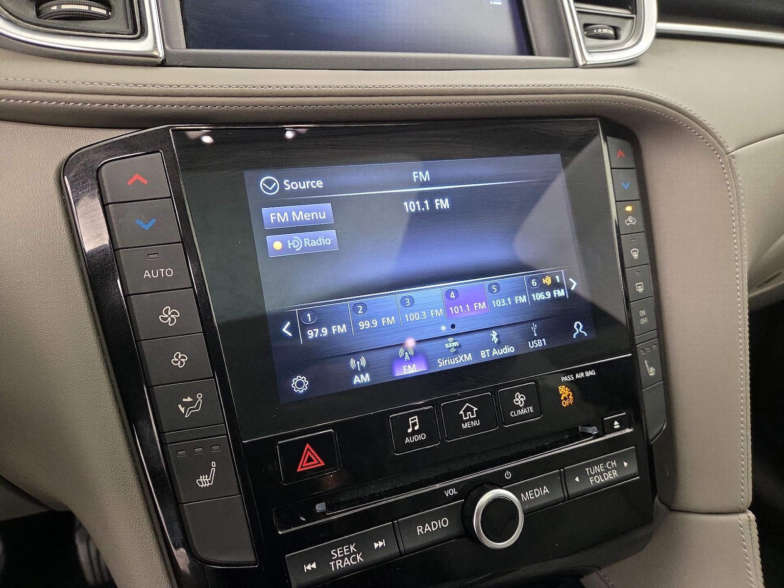 2023 INFINITI QX50 Luxe - Photo 16