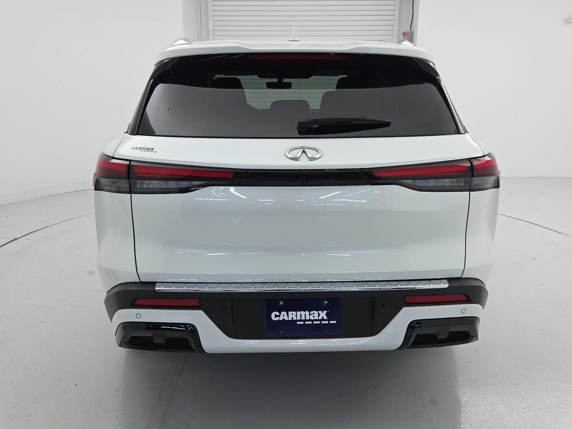Thumbnail: 2023 INFINITI QX60 - 6