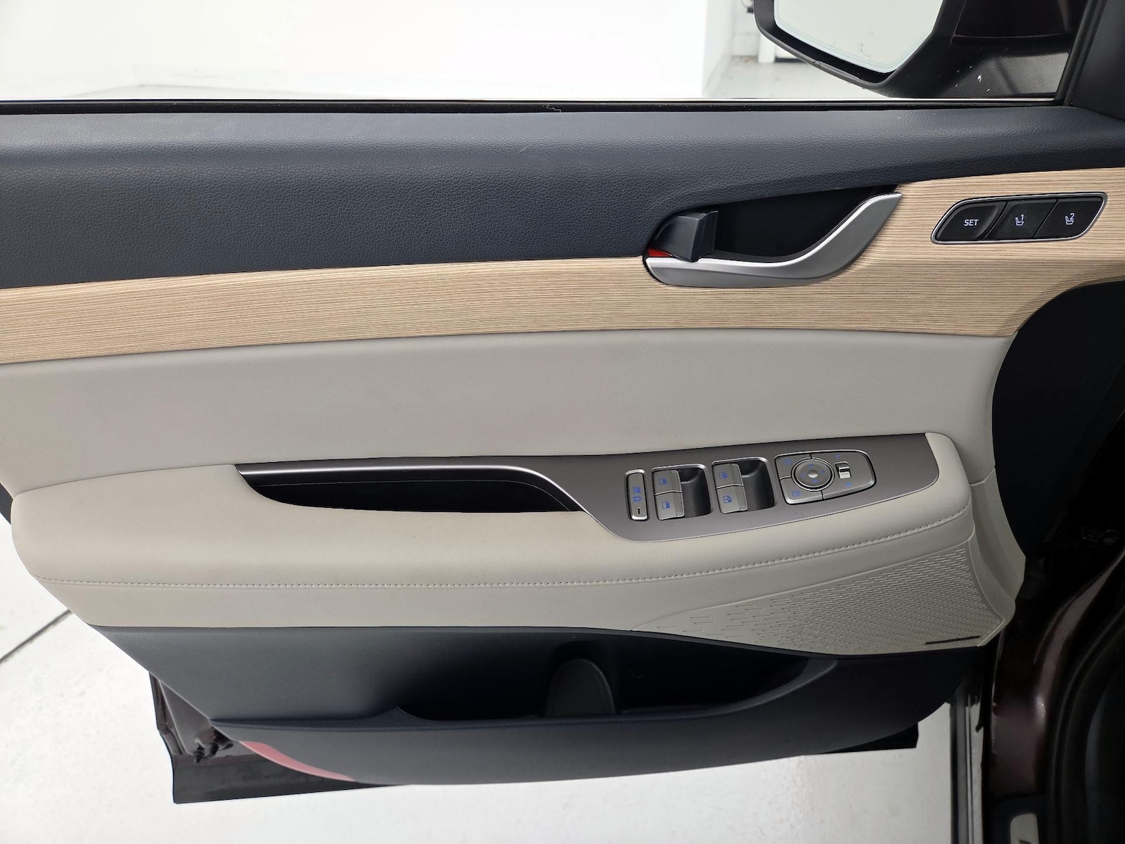 2024 Hyundai Palisade Limited - Photo 13