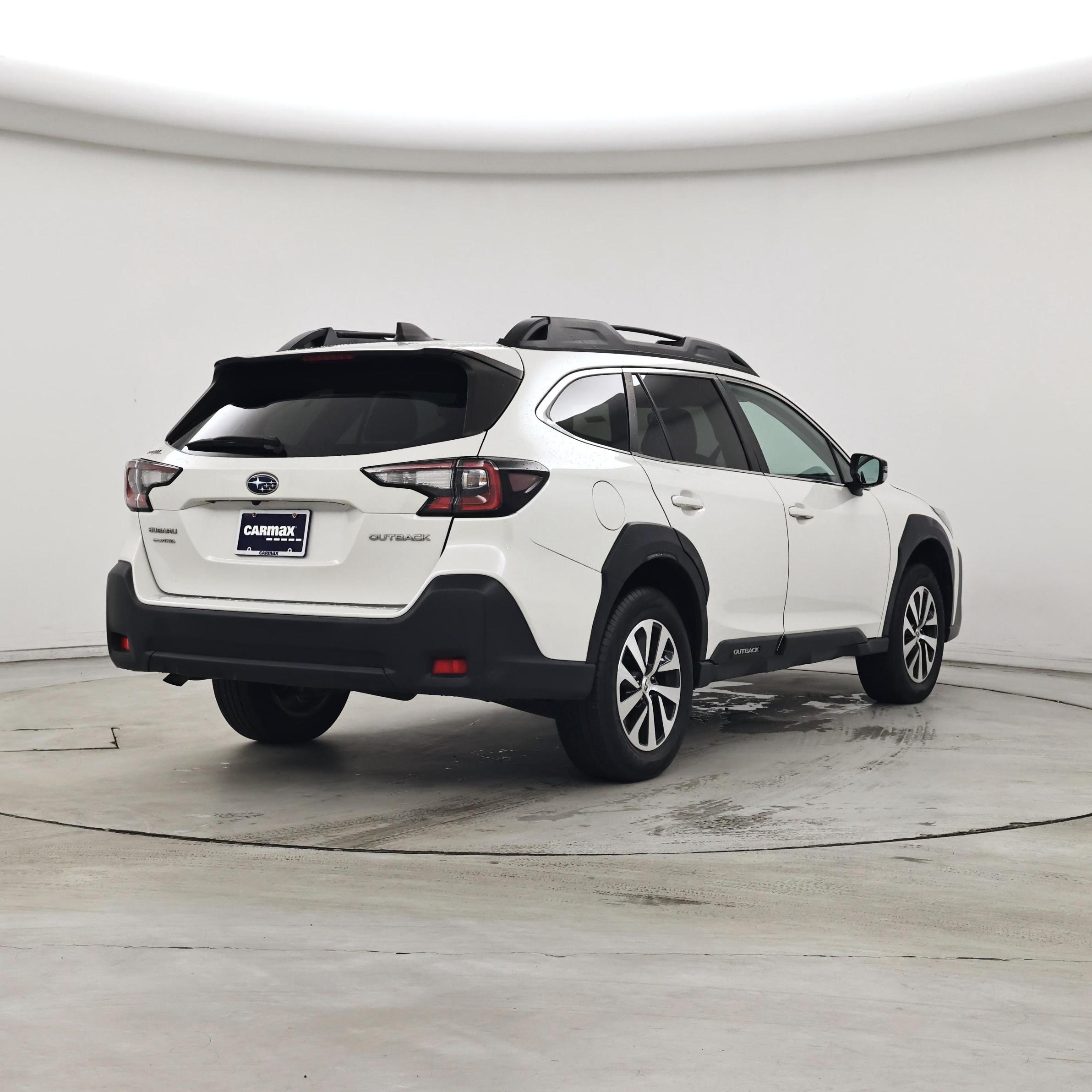 Thumbnail: 2023 Subaru Outback - 8