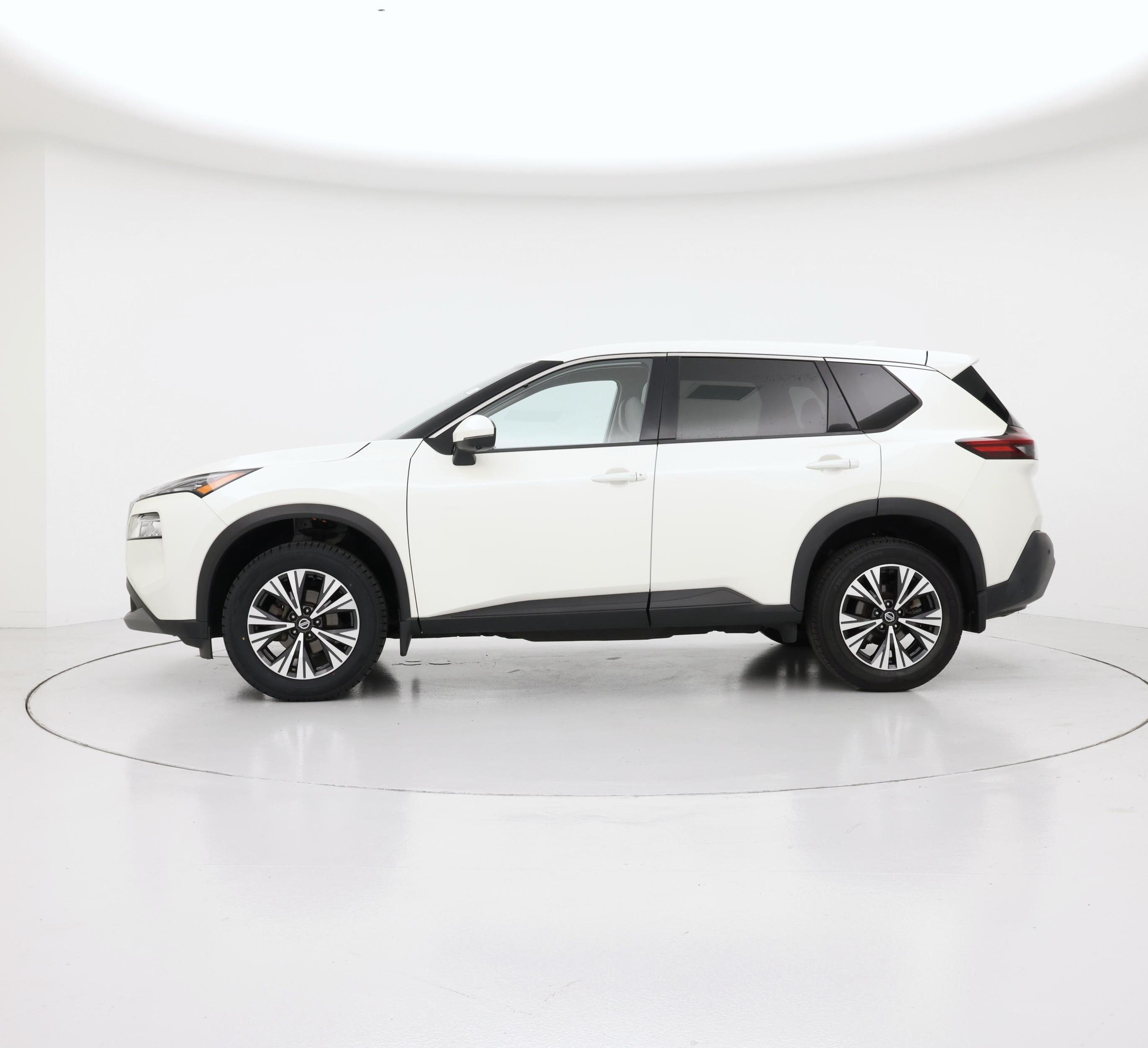 Thumbnail: 2021 Nissan Rogue - 3