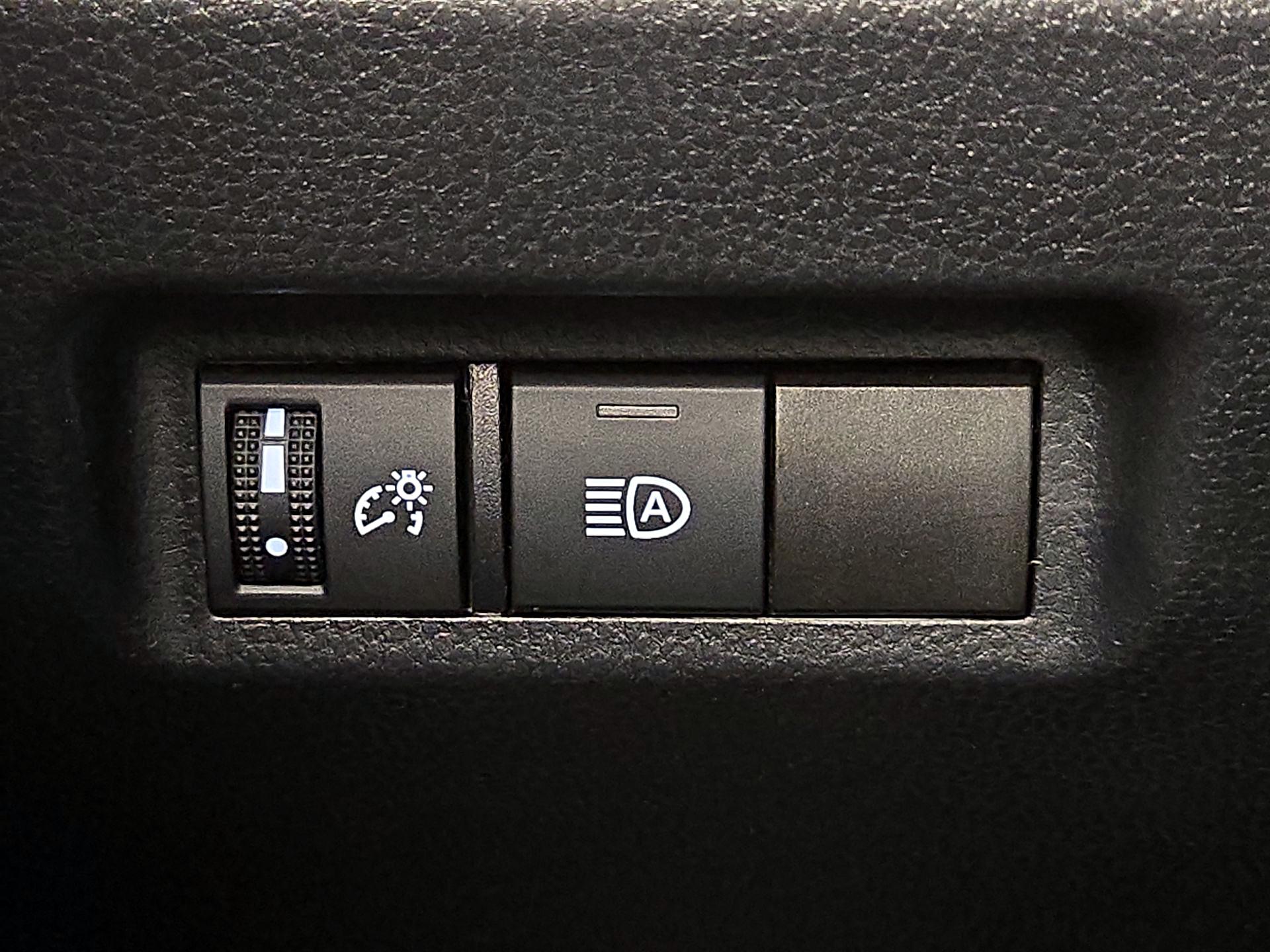 Thumbnail: 2024 Toyota RAV4 - 13