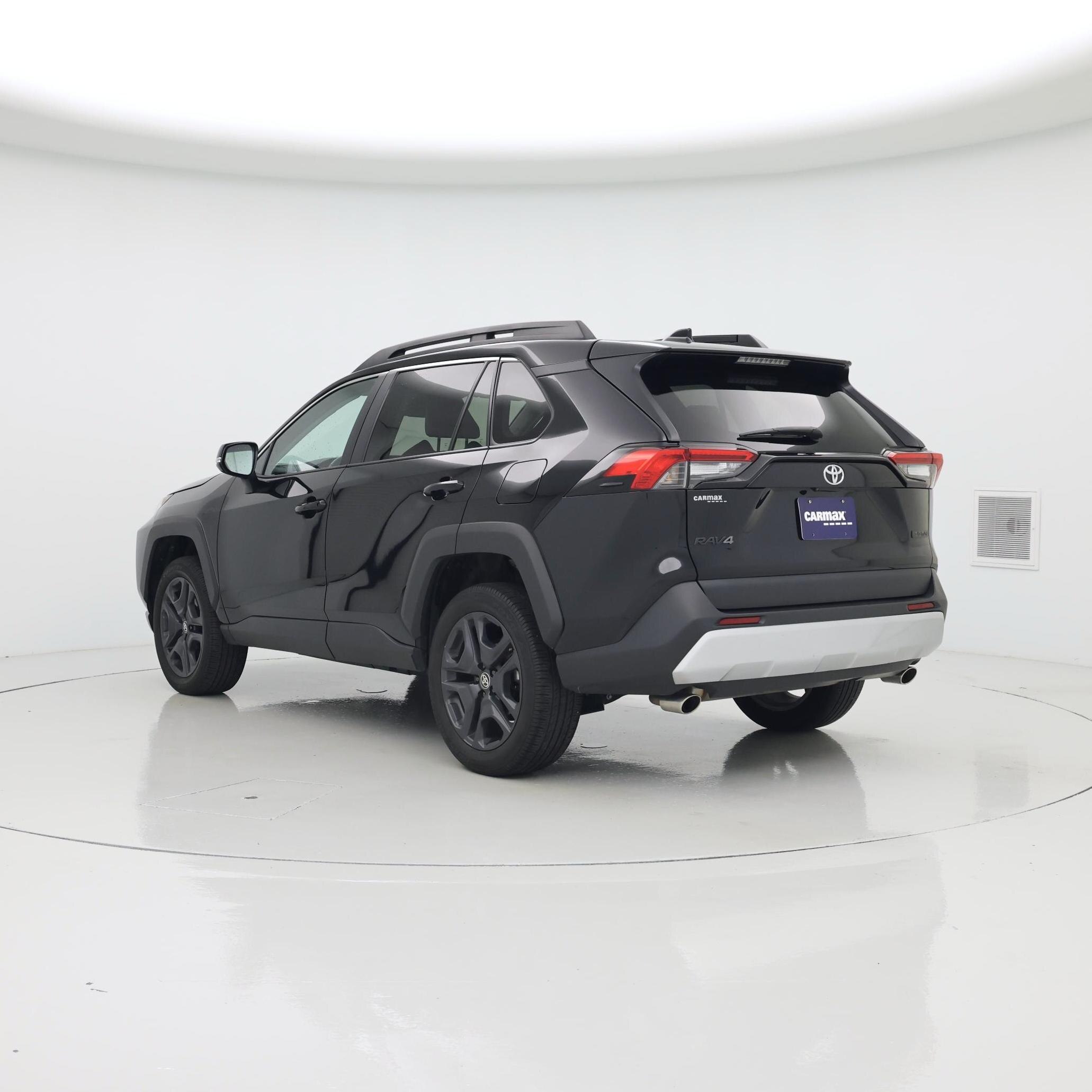 Thumbnail: 2024 Toyota RAV4 - 2