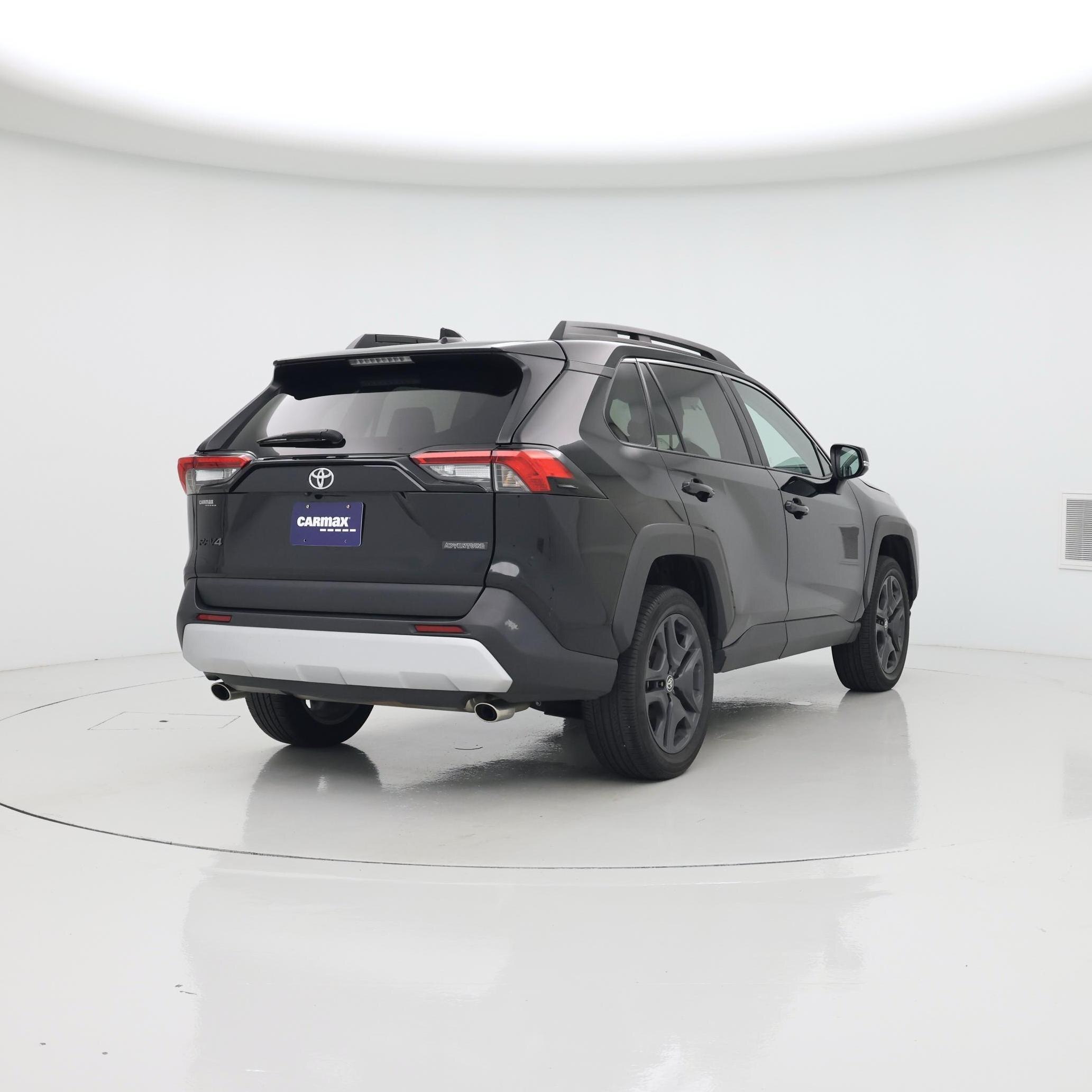 Thumbnail: 2024 Toyota RAV4 - 8