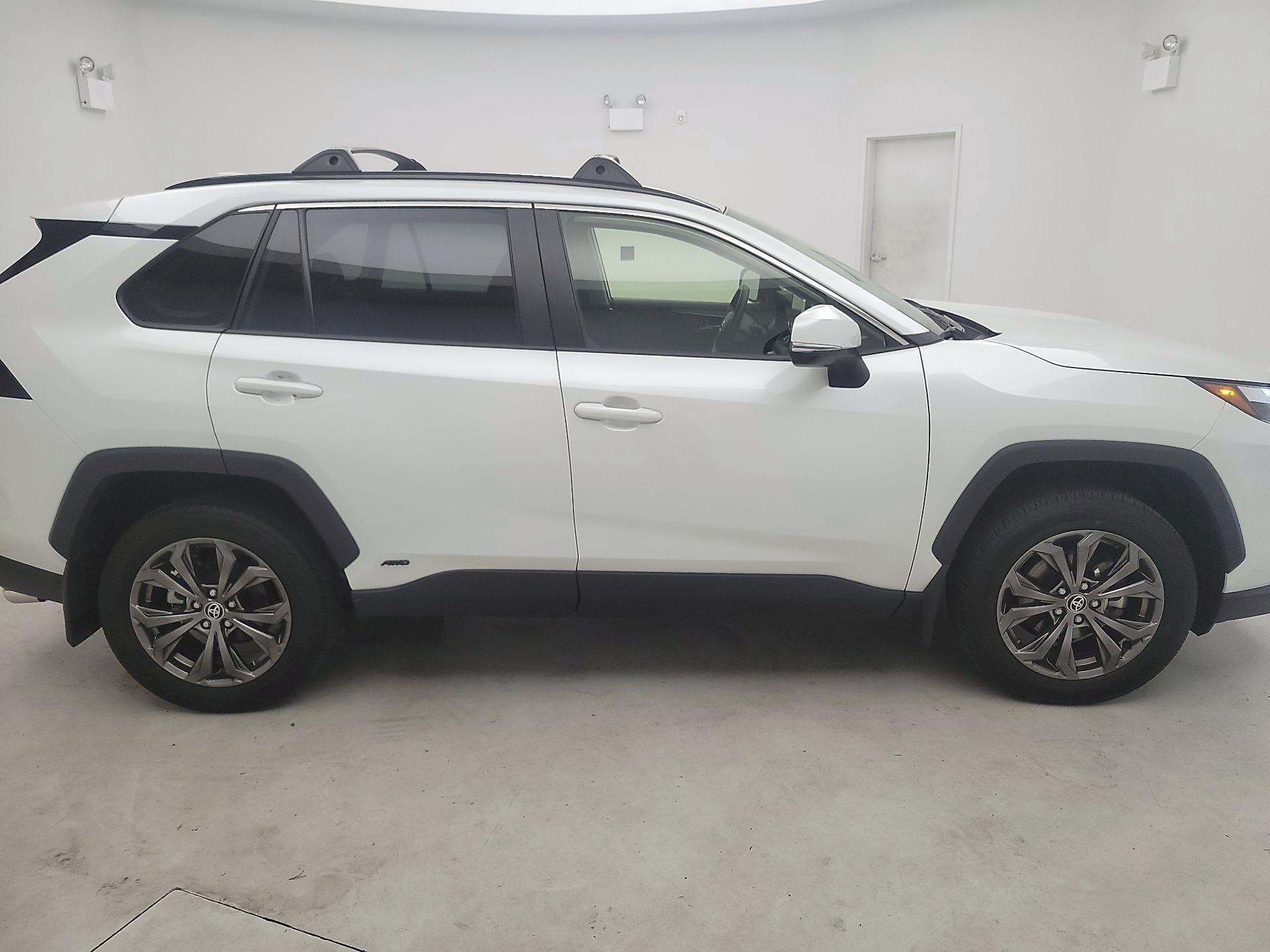 Thumbnail: 2025 Toyota RAV4 - 4
