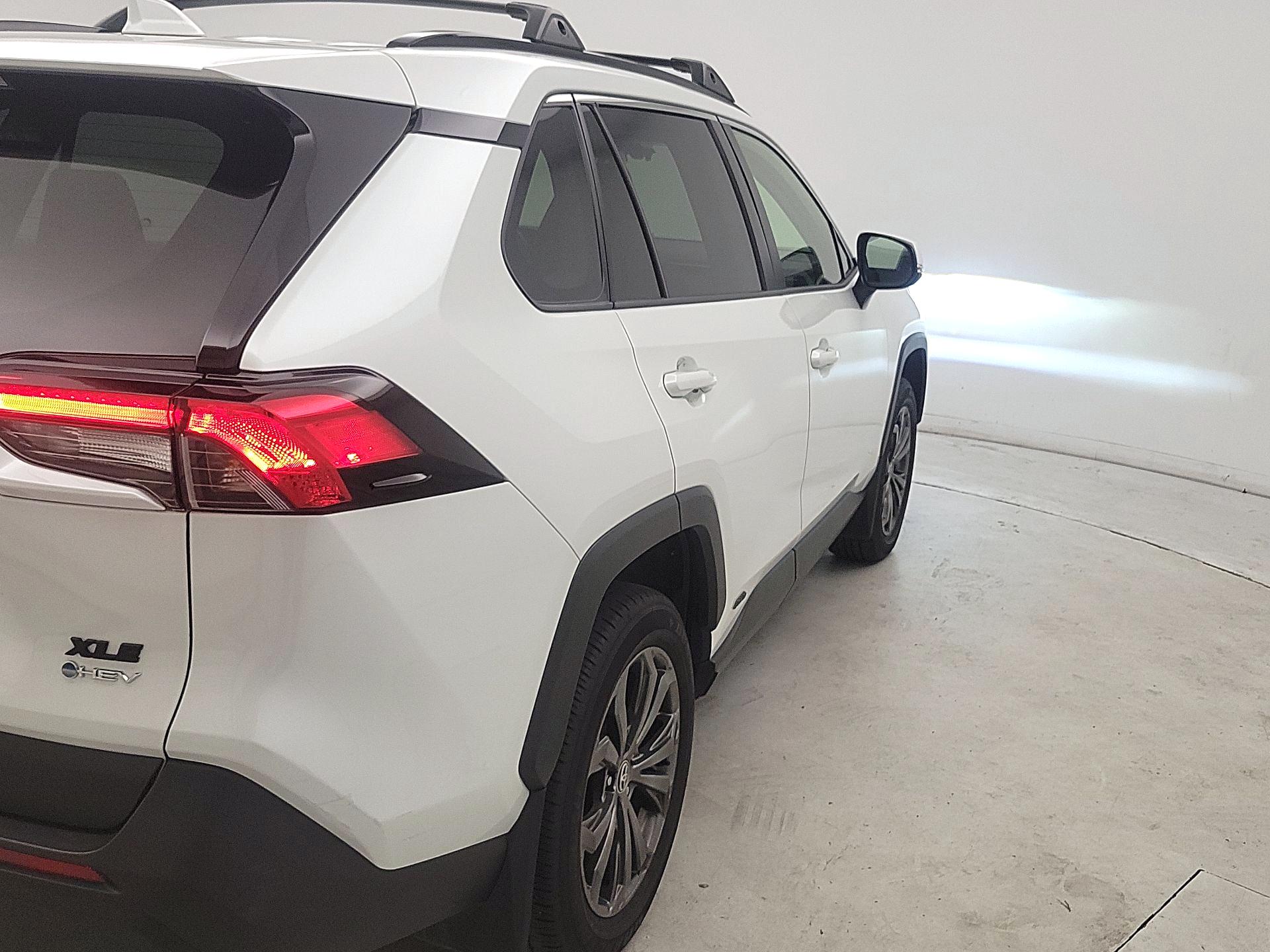 Thumbnail: 2025 Toyota RAV4 - 5