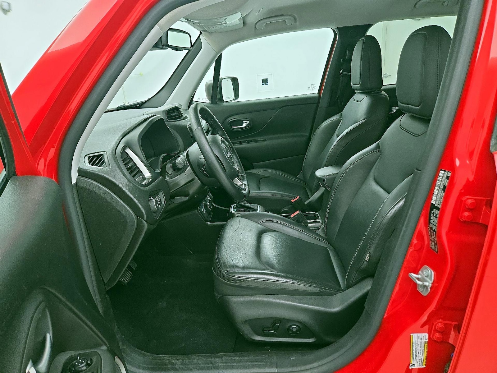 2020 Jeep Renegade Limited - Photo 12