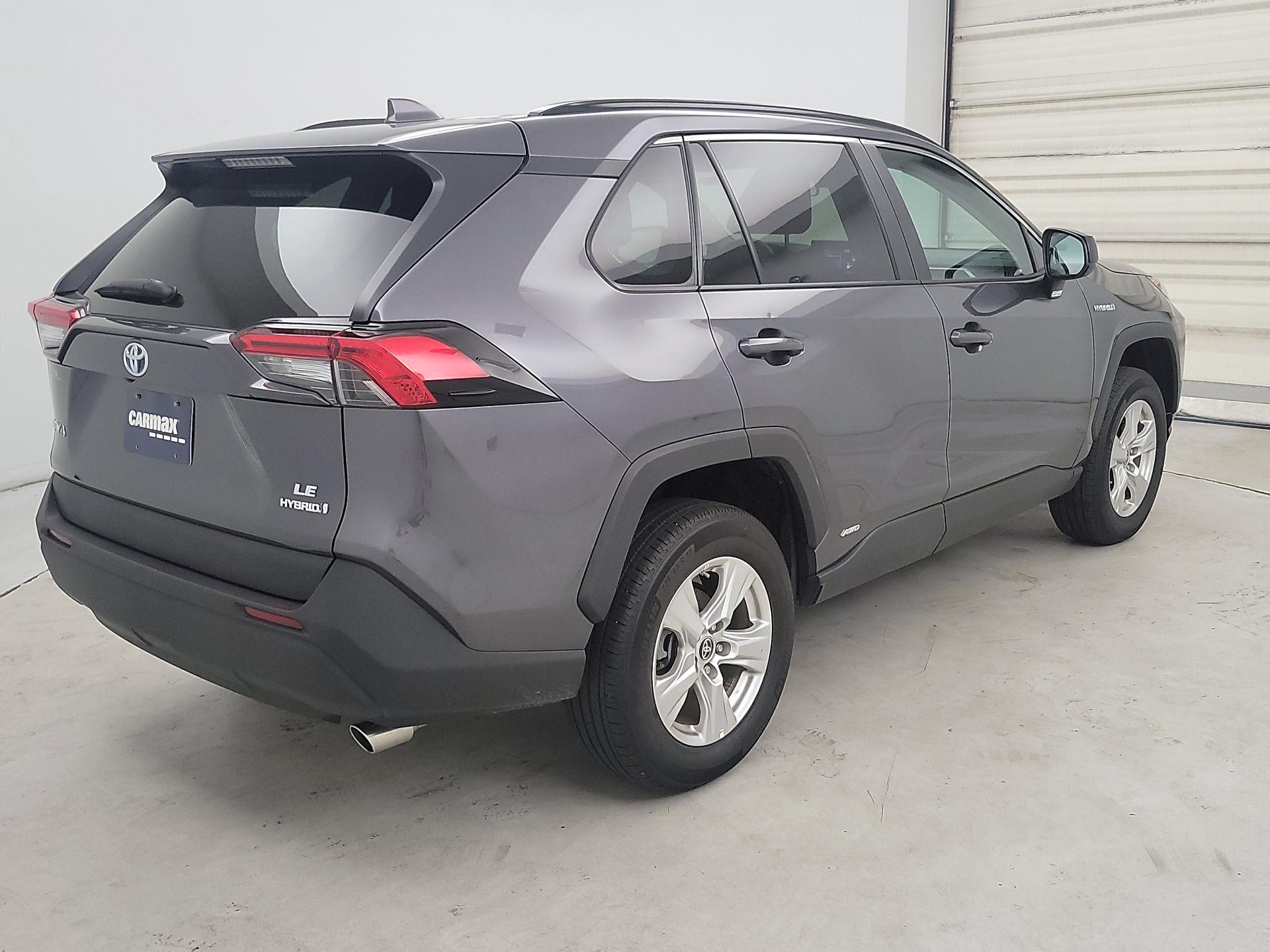Thumbnail: 2021 Toyota RAV4 - 5