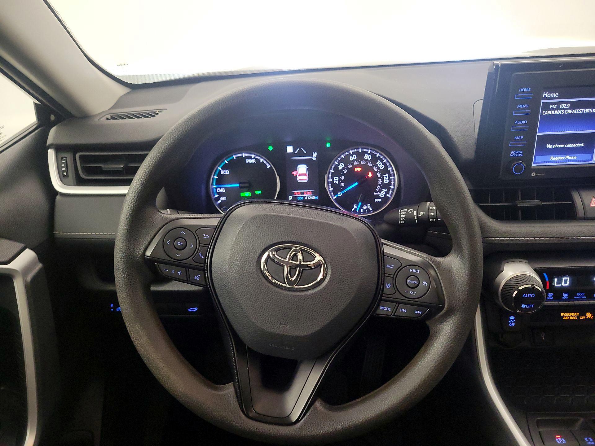 Thumbnail: 2021 Toyota RAV4 - 10