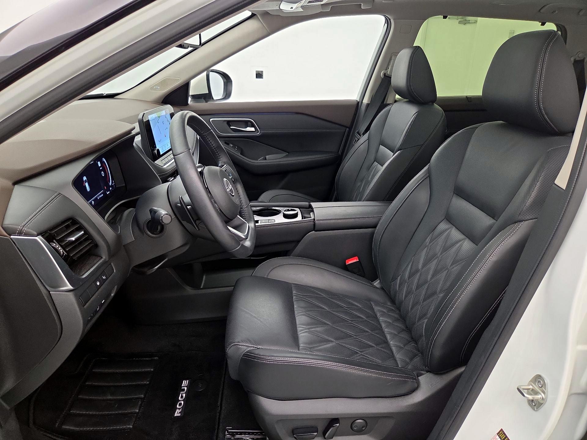 Thumbnail: 2023 Nissan Rogue - 11