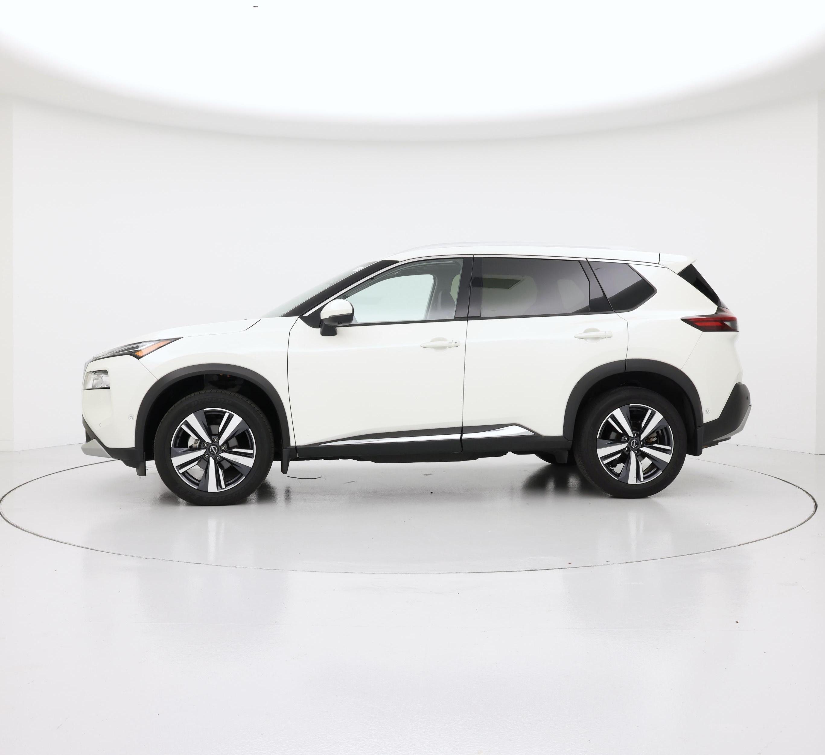 Thumbnail: 2023 Nissan Rogue - 3