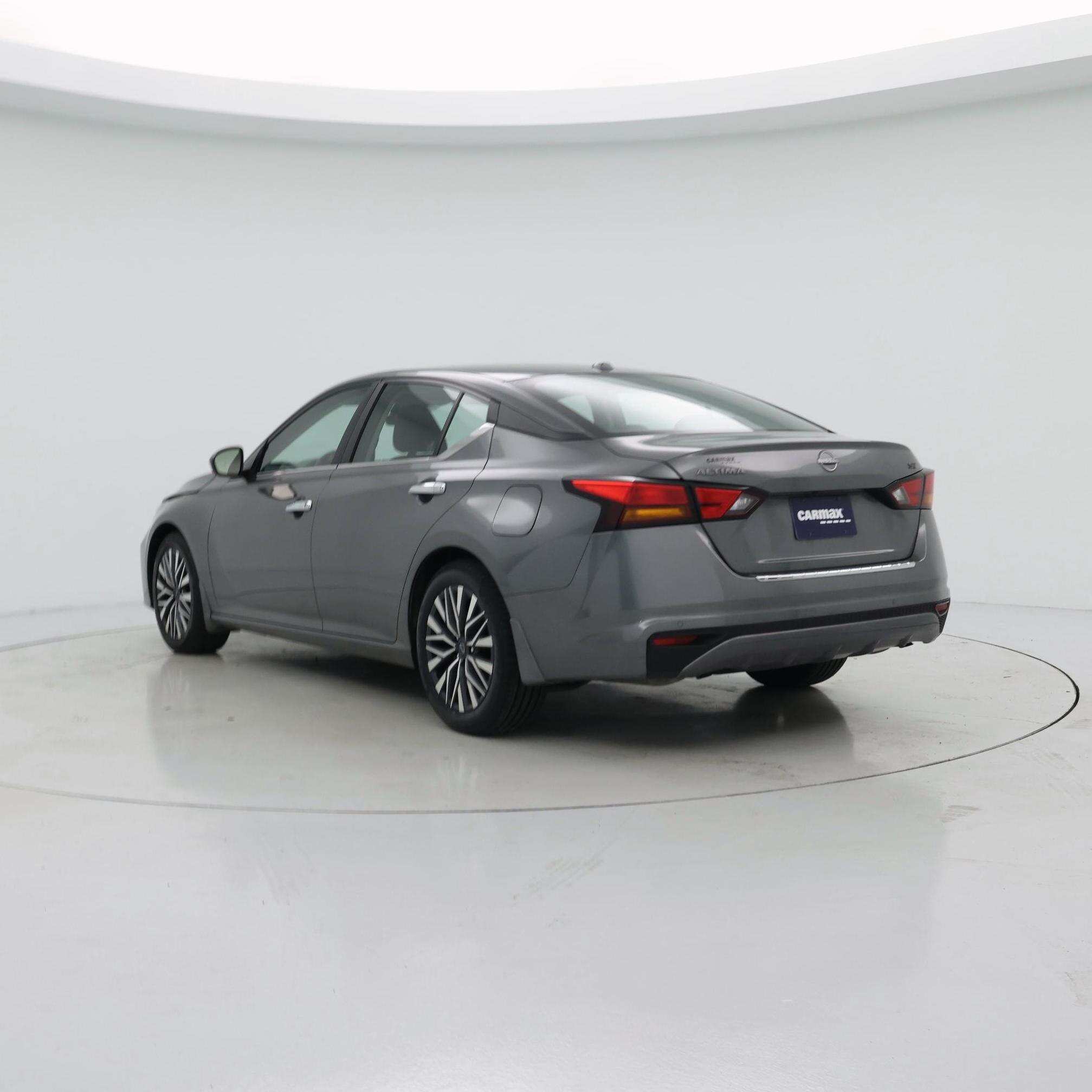 Thumbnail: 2023 Nissan Altima - 2