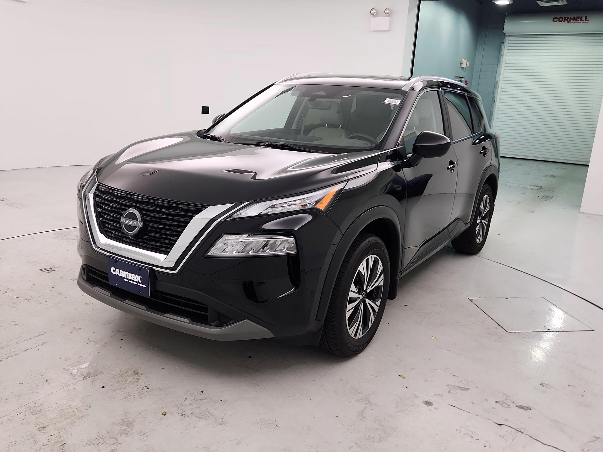 Thumbnail: 2023 Nissan Rogue - 3