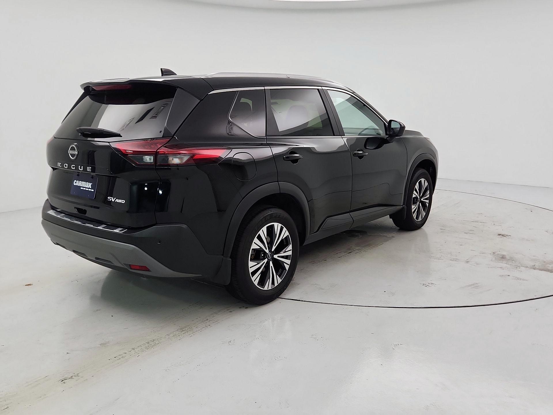 Thumbnail: 2023 Nissan Rogue - 5