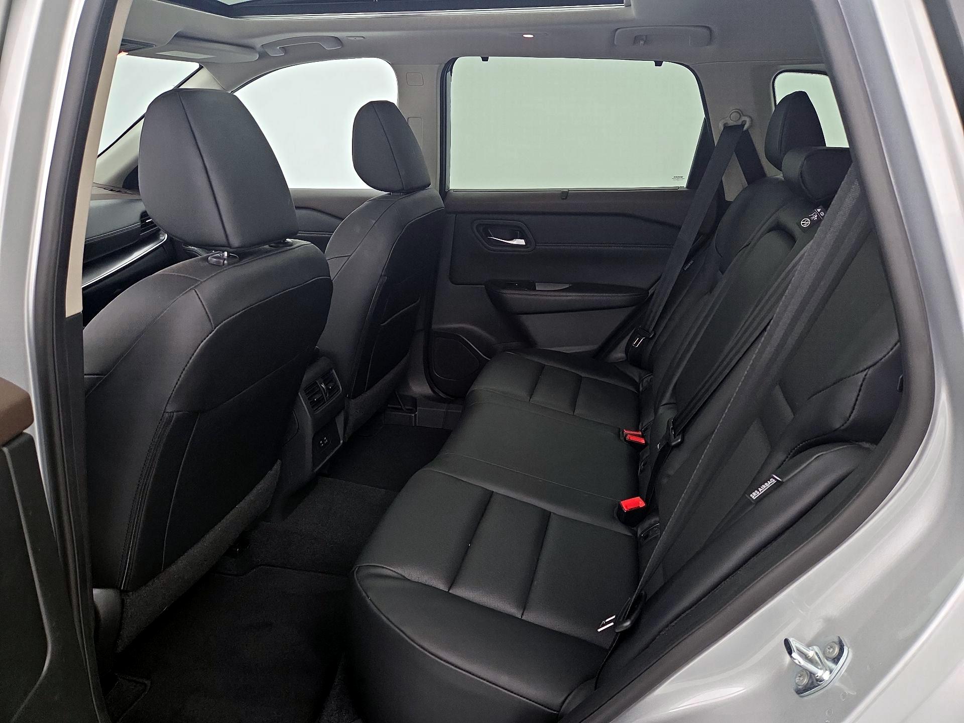Thumbnail: 2023 Nissan Rogue - 20