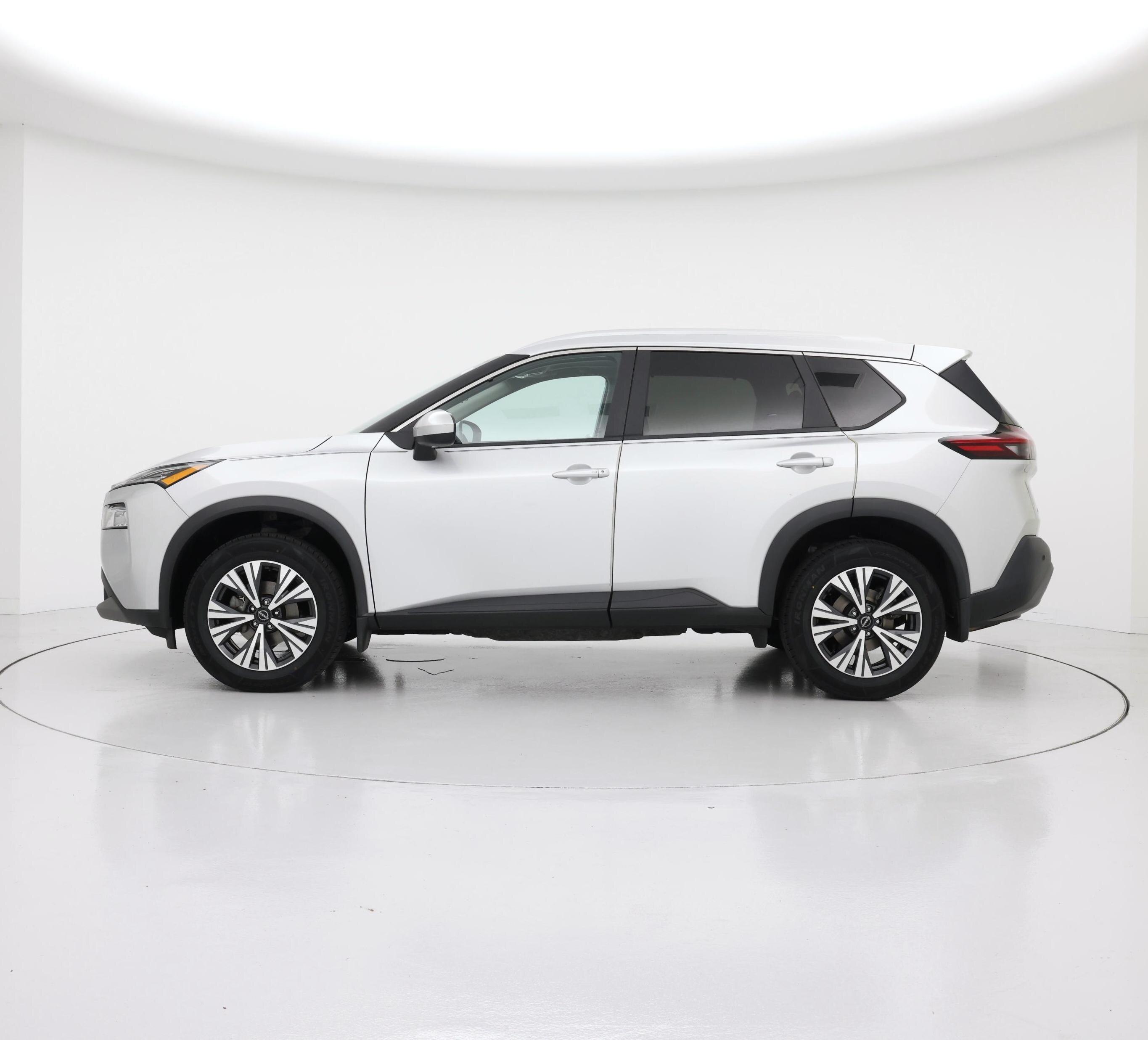 Thumbnail: 2023 Nissan Rogue - 3