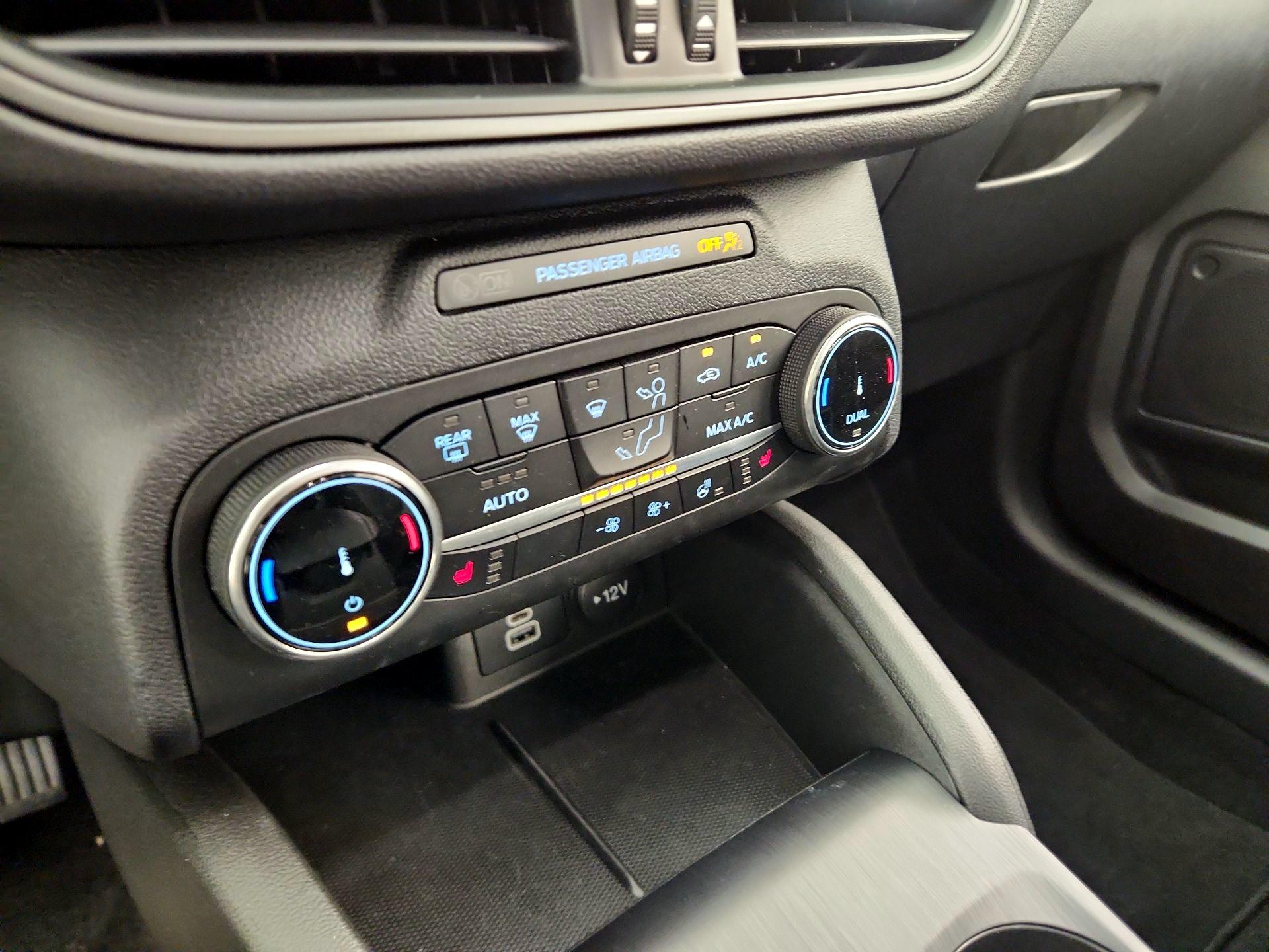 Thumbnail: 2025 Ford Escape - 16
