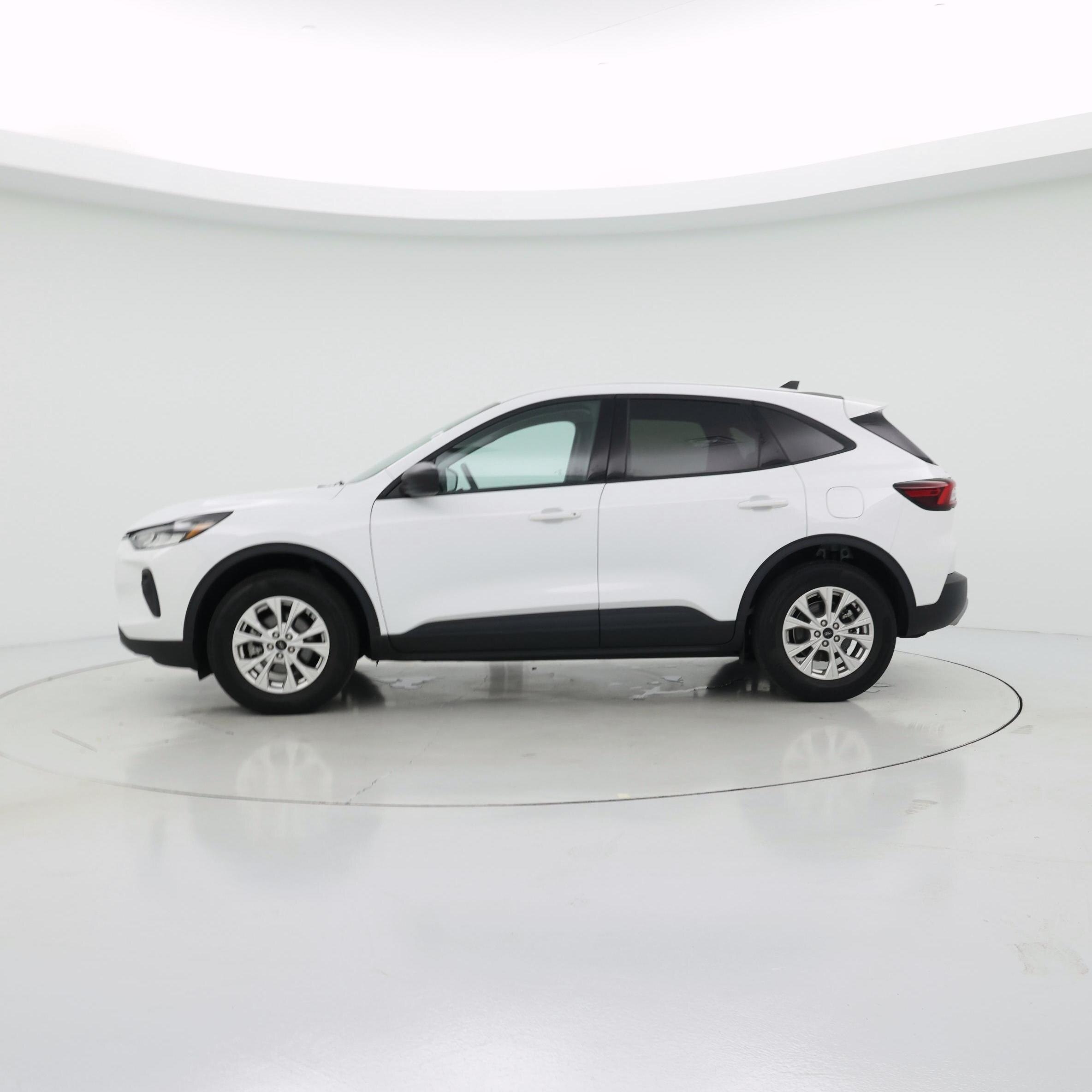 Thumbnail: 2025 Ford Escape - 3
