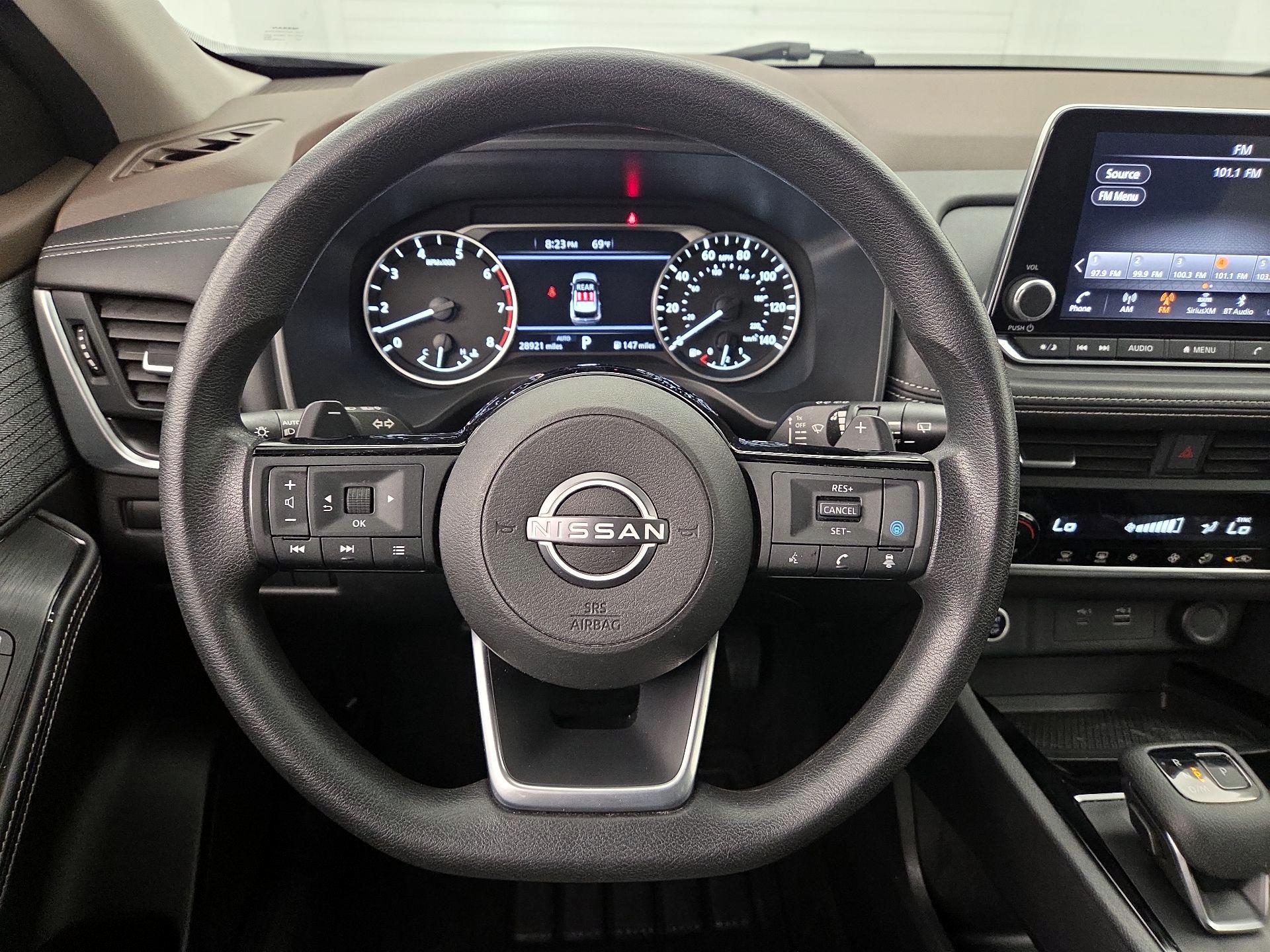 Thumbnail: 2023 Nissan Rogue - 10