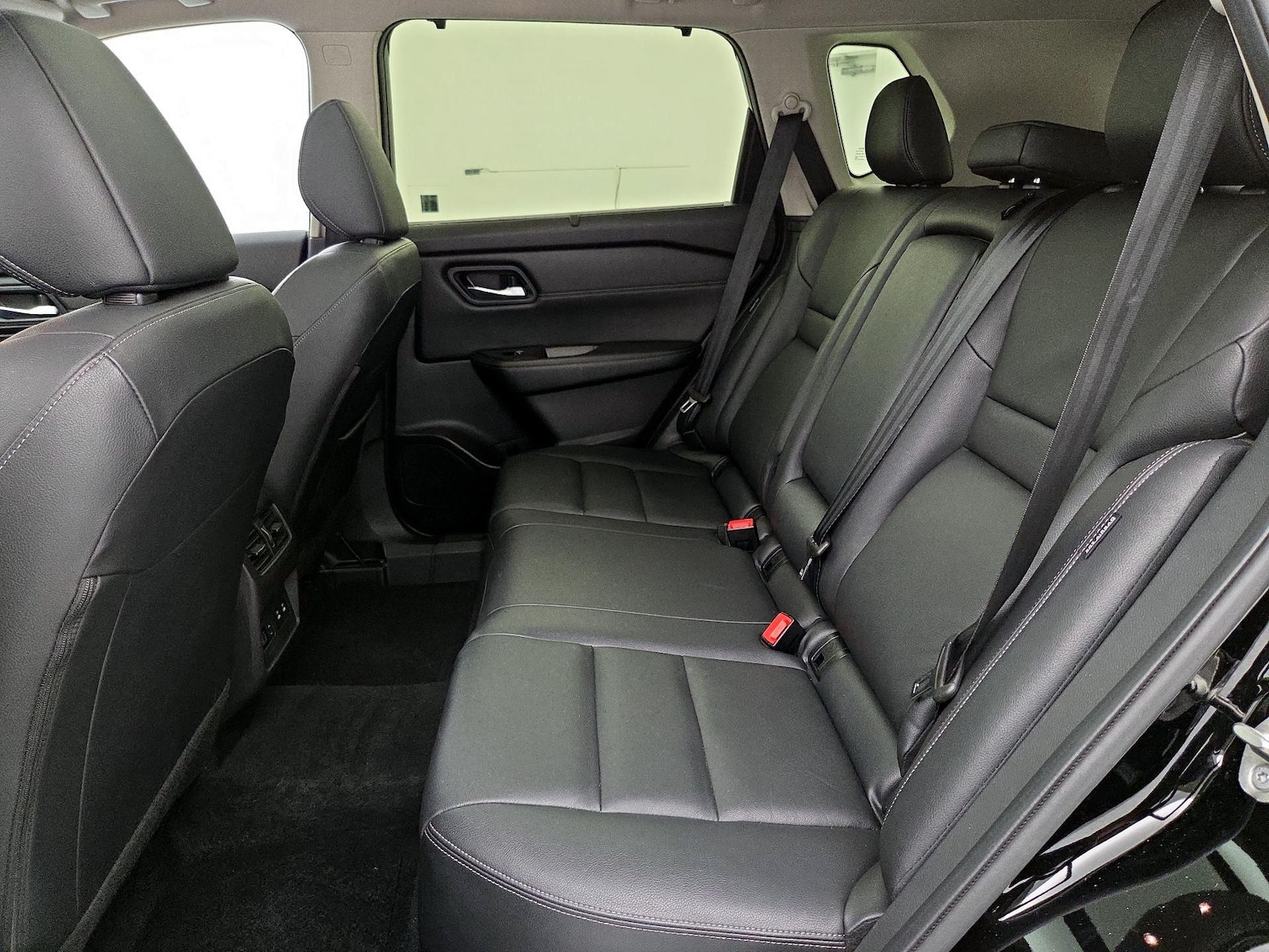 2024 Nissan Rogue SL - Photo 21