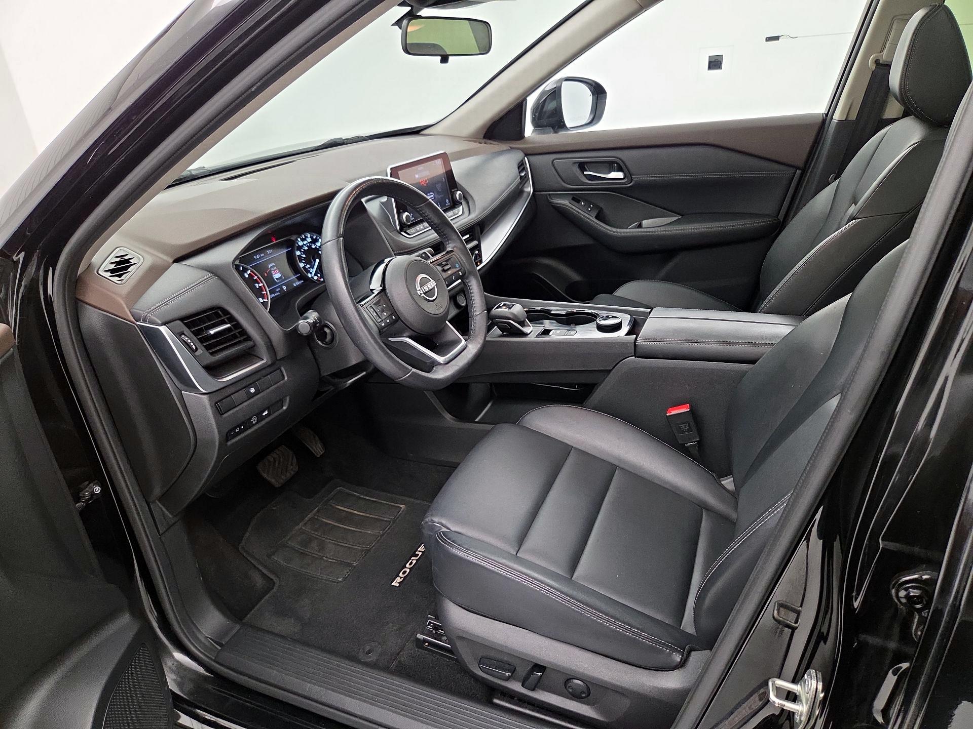 Thumbnail: 2023 Nissan Rogue - 11