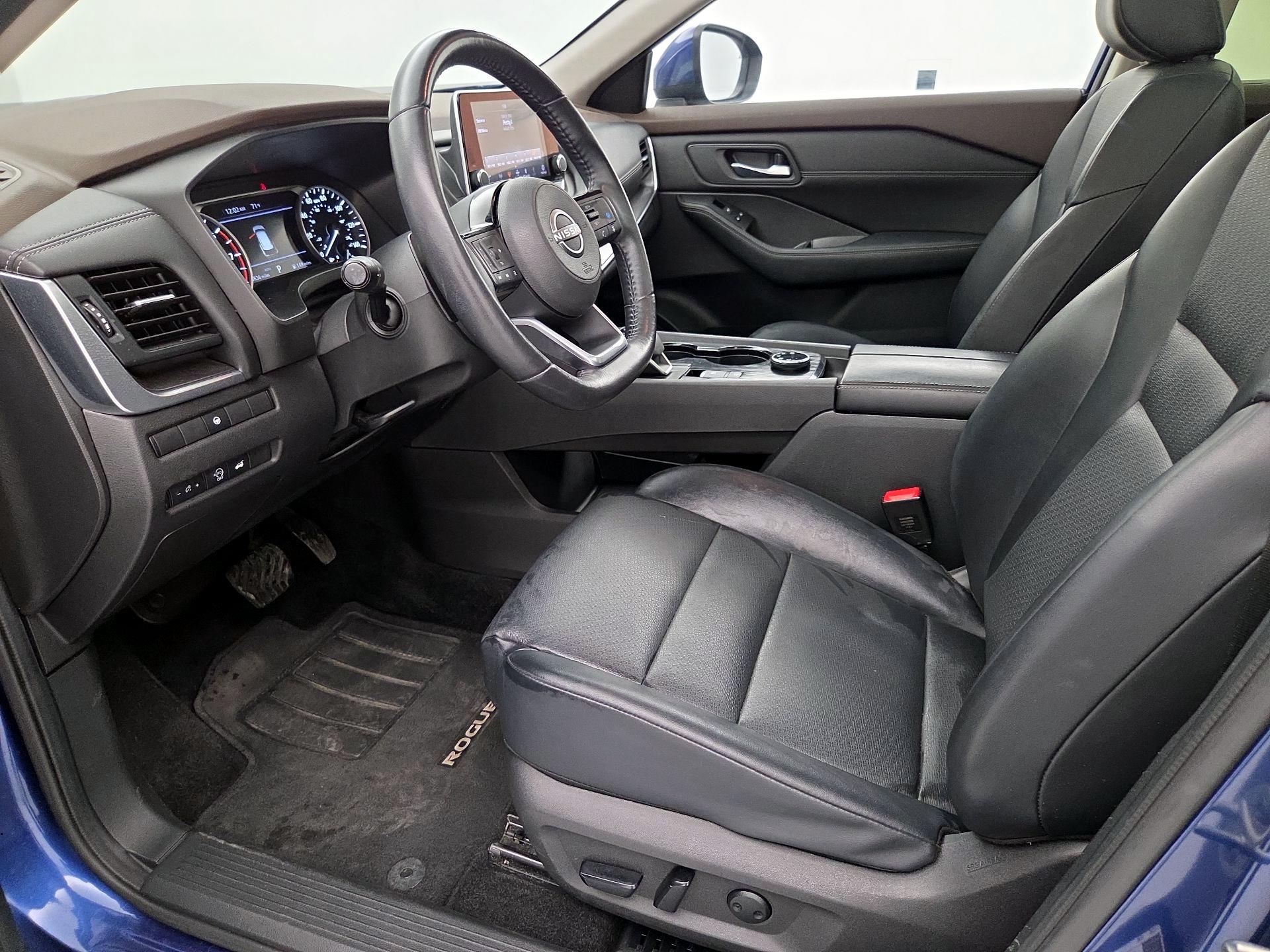Thumbnail: 2023 Nissan Rogue - 11