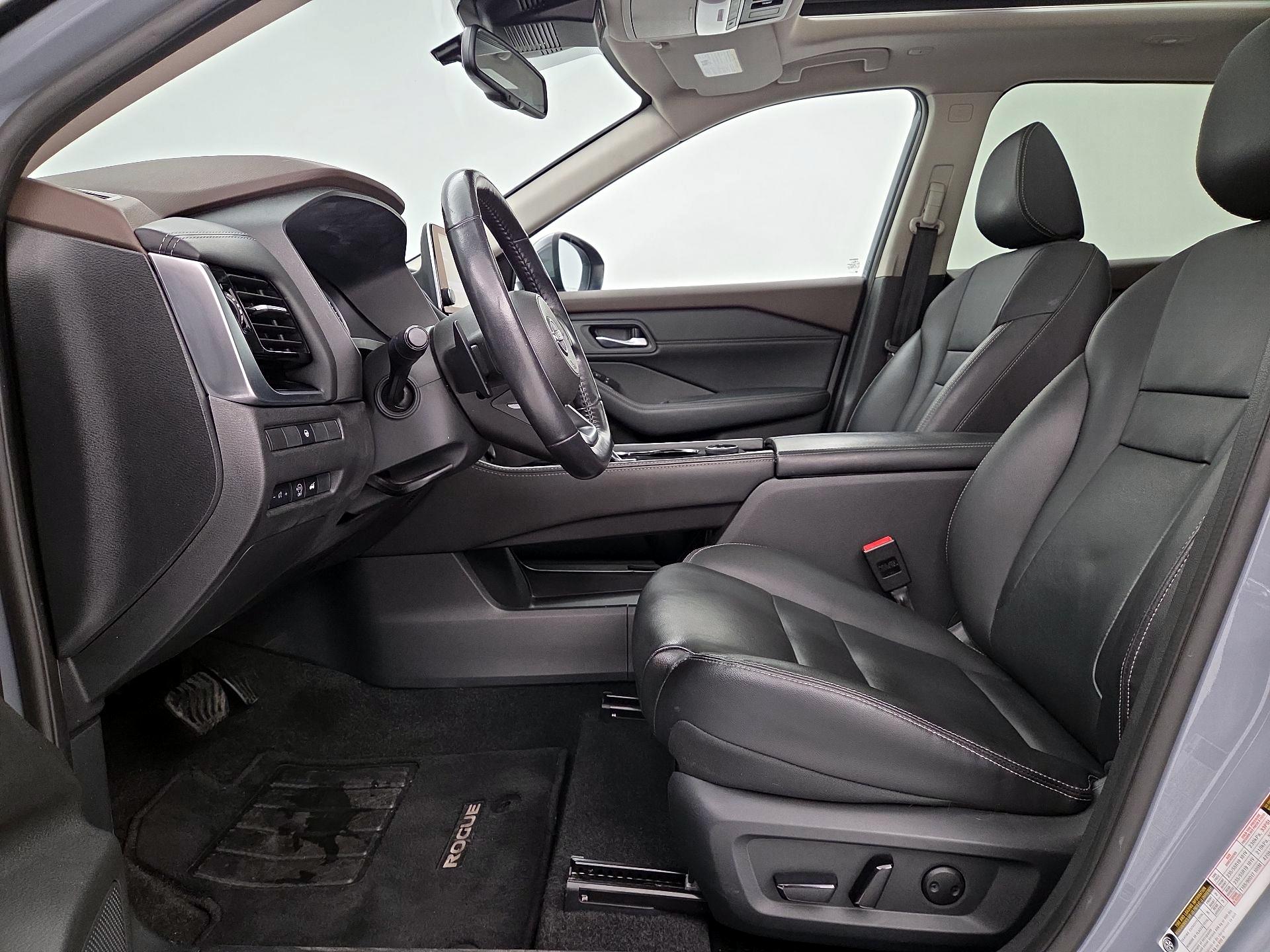 Thumbnail: 2023 Nissan Rogue - 11