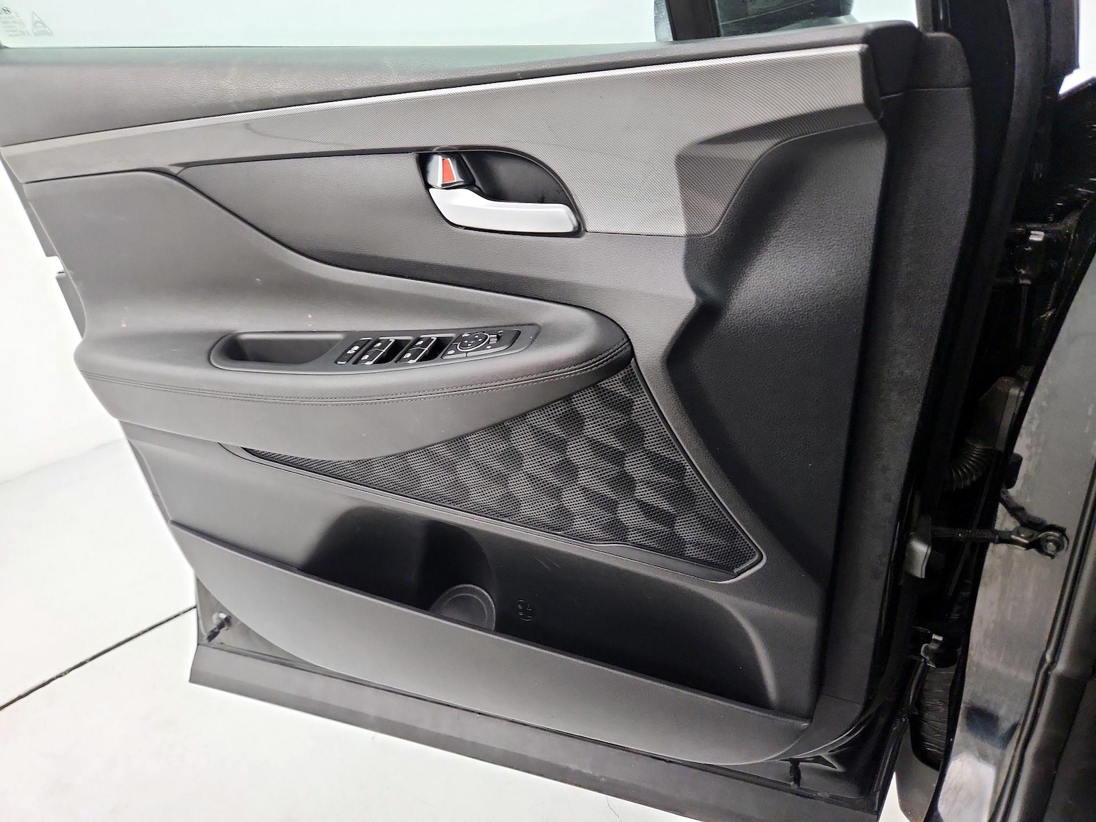 2023 Hyundai Santa Fe SE - Photo 13