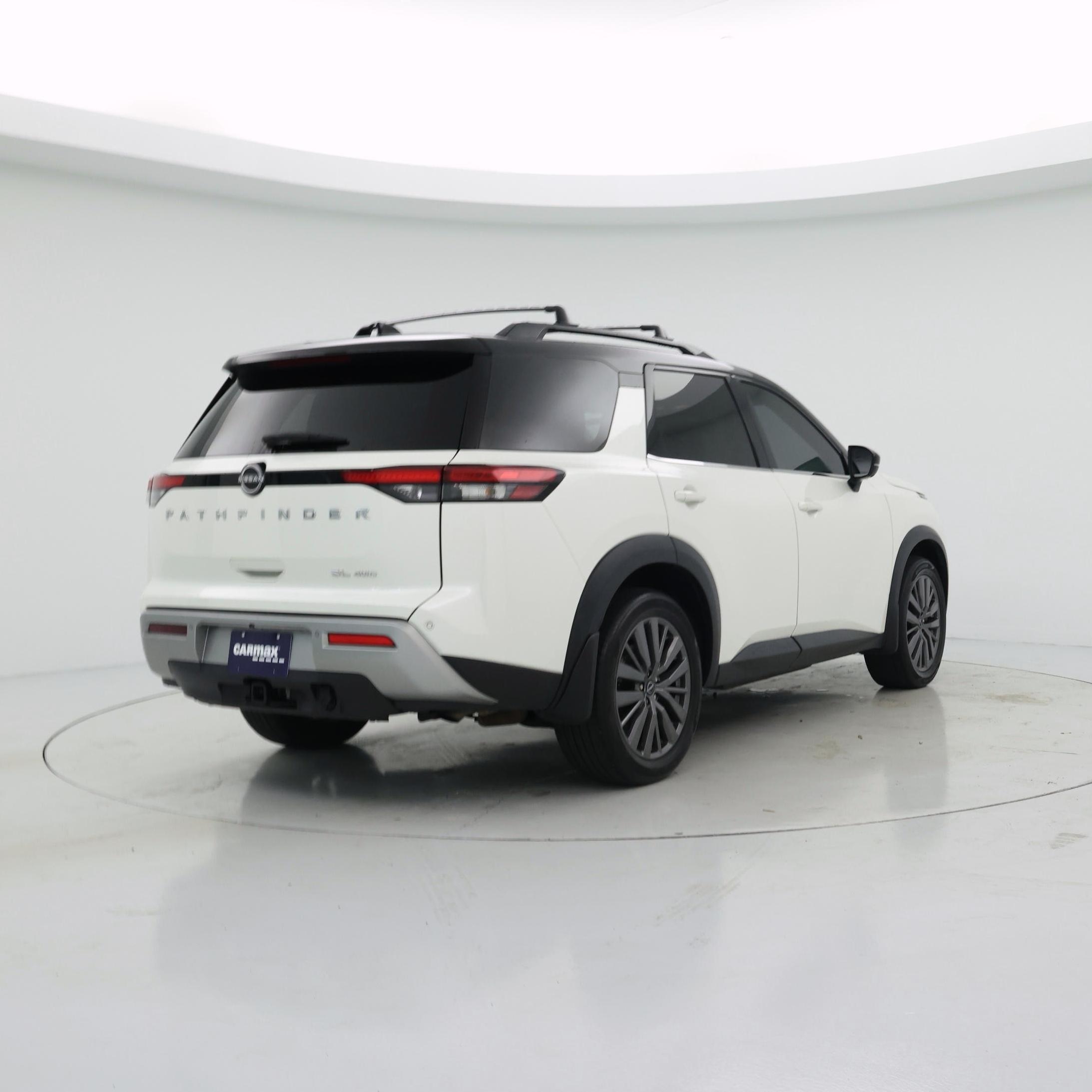 Thumbnail: 2024 Nissan Pathfinder - 8