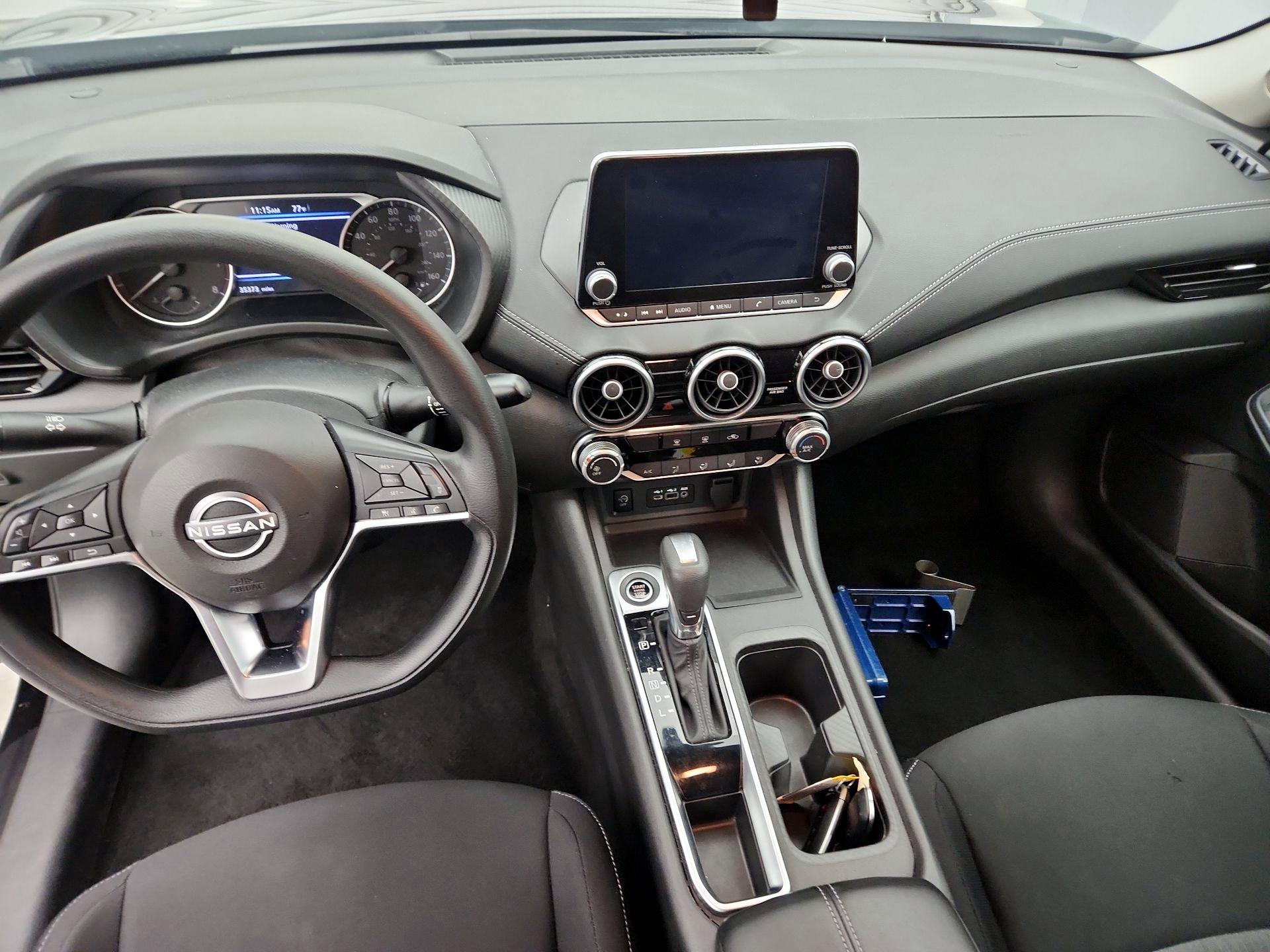 Thumbnail: 2024 Nissan Sentra - 9