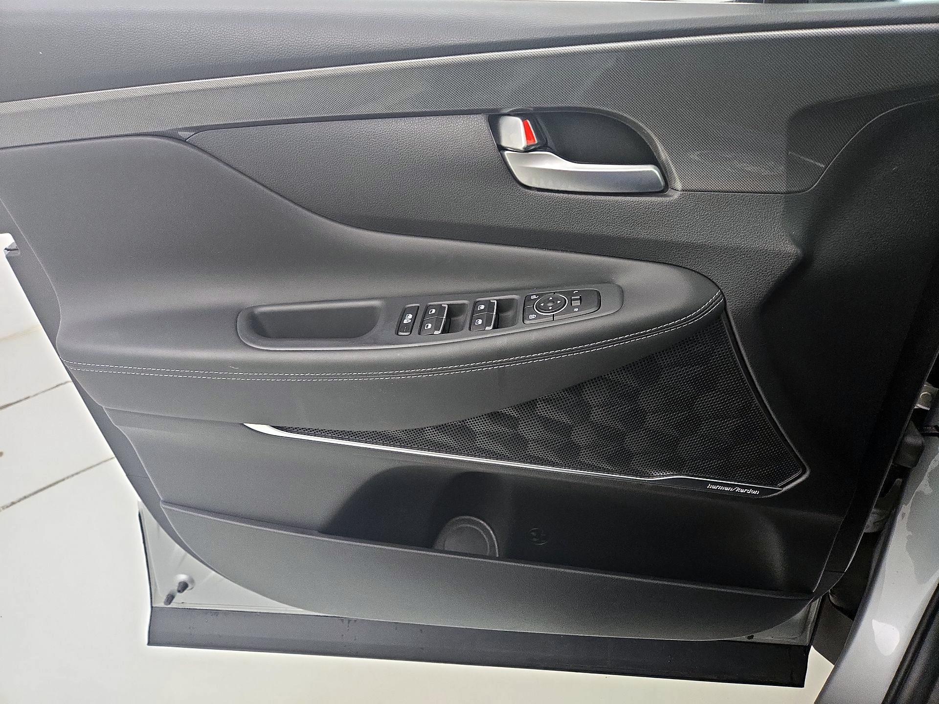 Thumbnail: 2023 Hyundai Santa Fe - 12