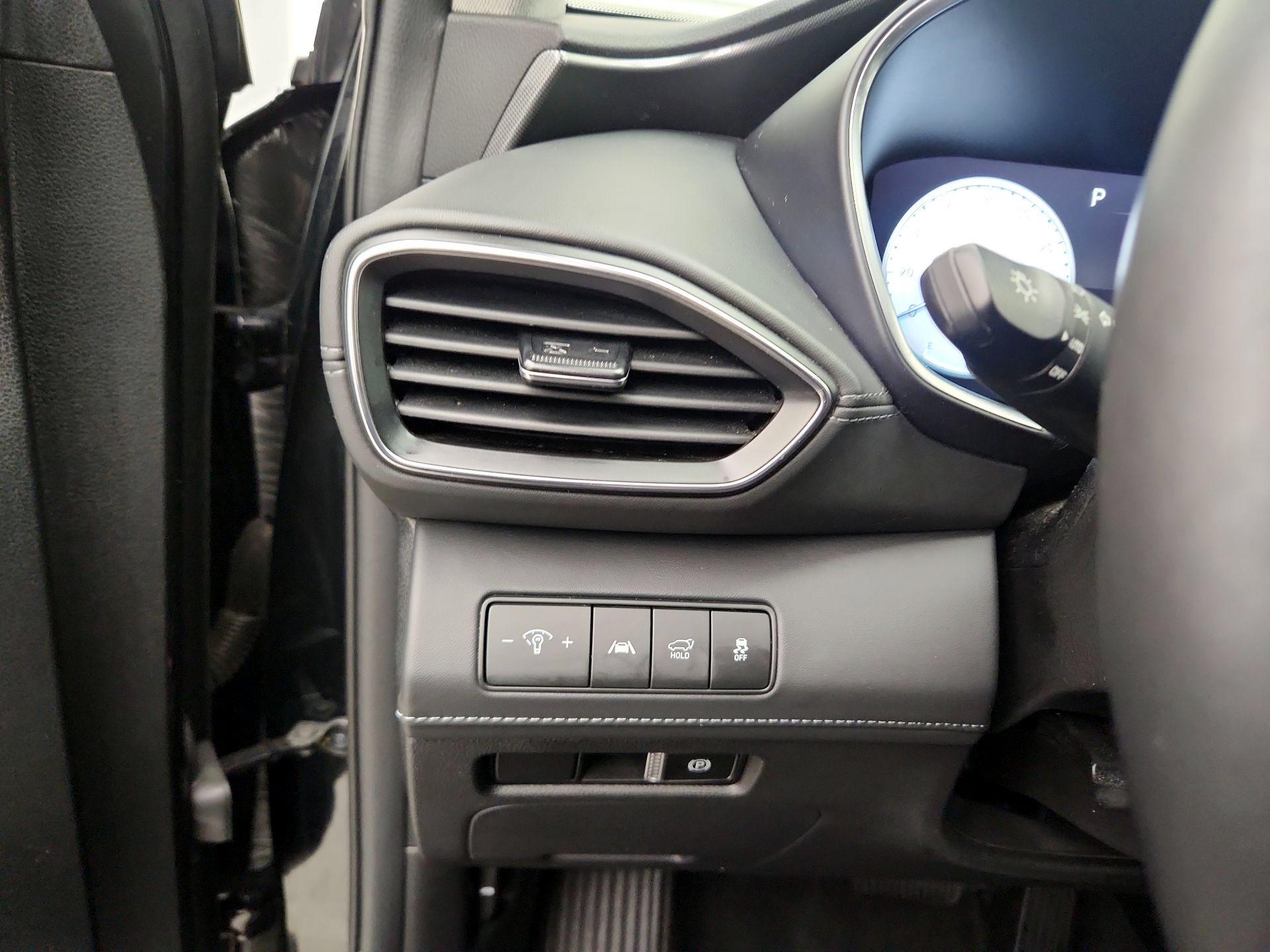 Thumbnail: 2023 Hyundai Santa Fe - 13