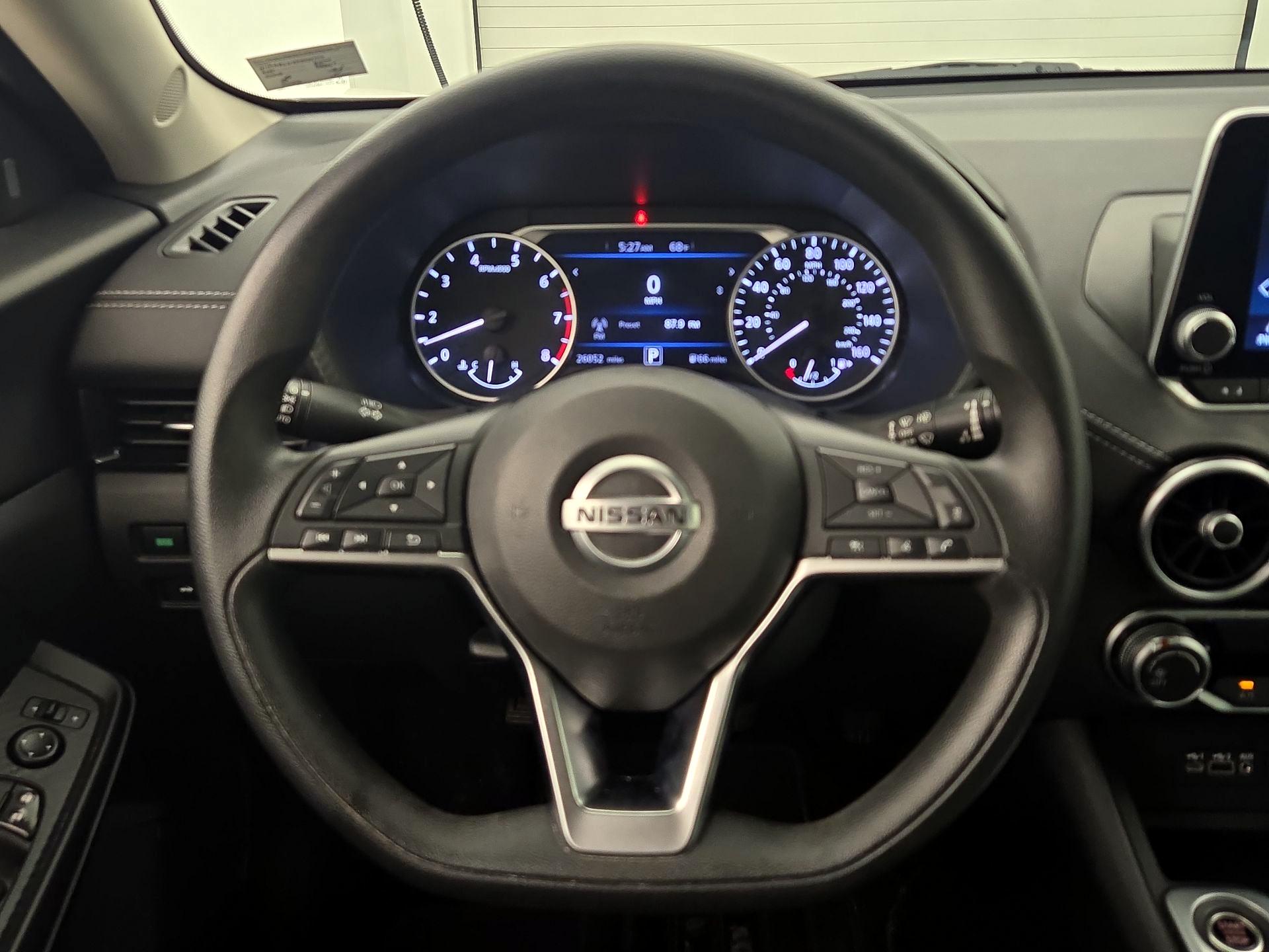 Thumbnail: 2023 Nissan Sentra - 10