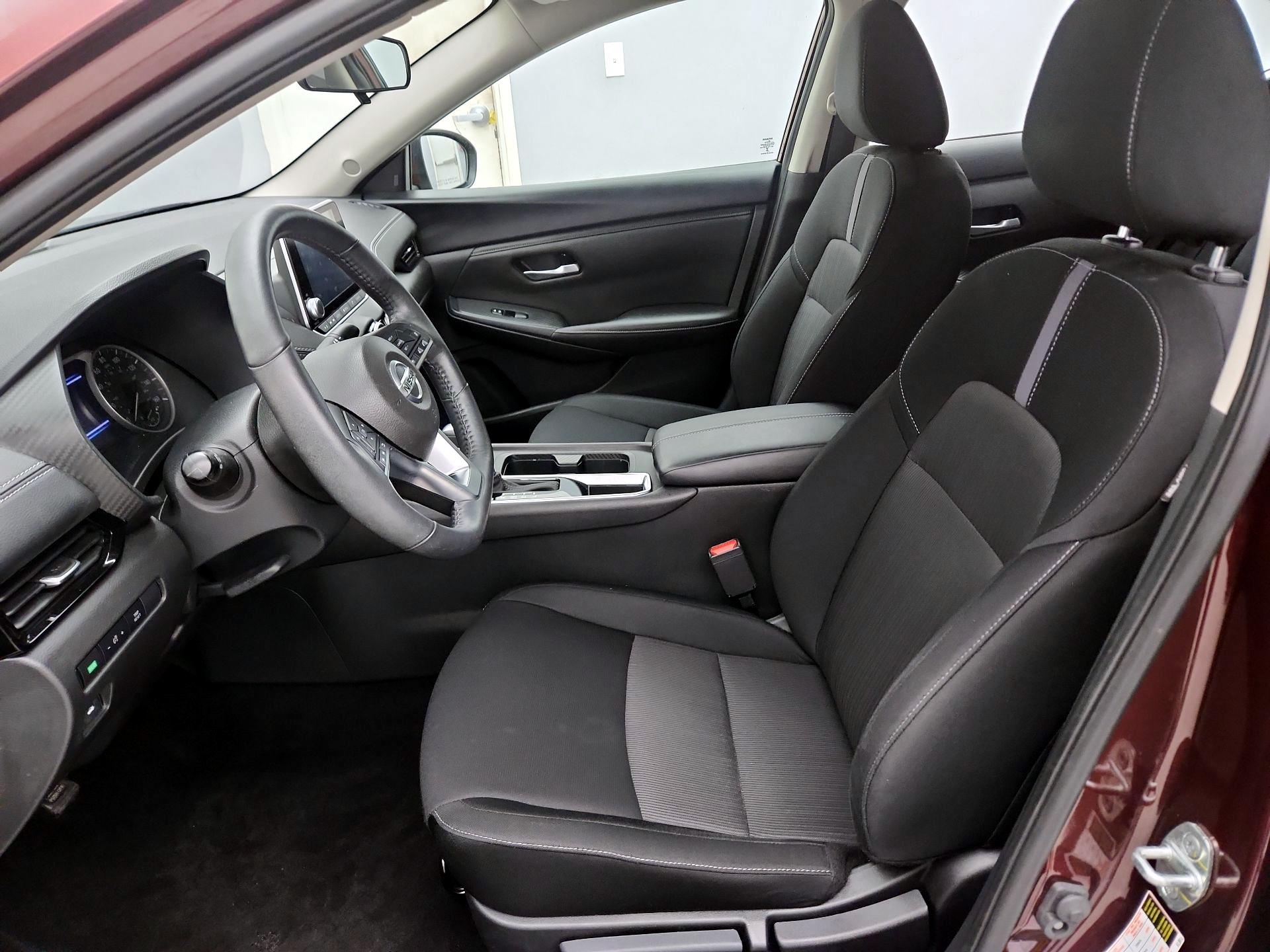 Thumbnail: 2023 Nissan Sentra - 11